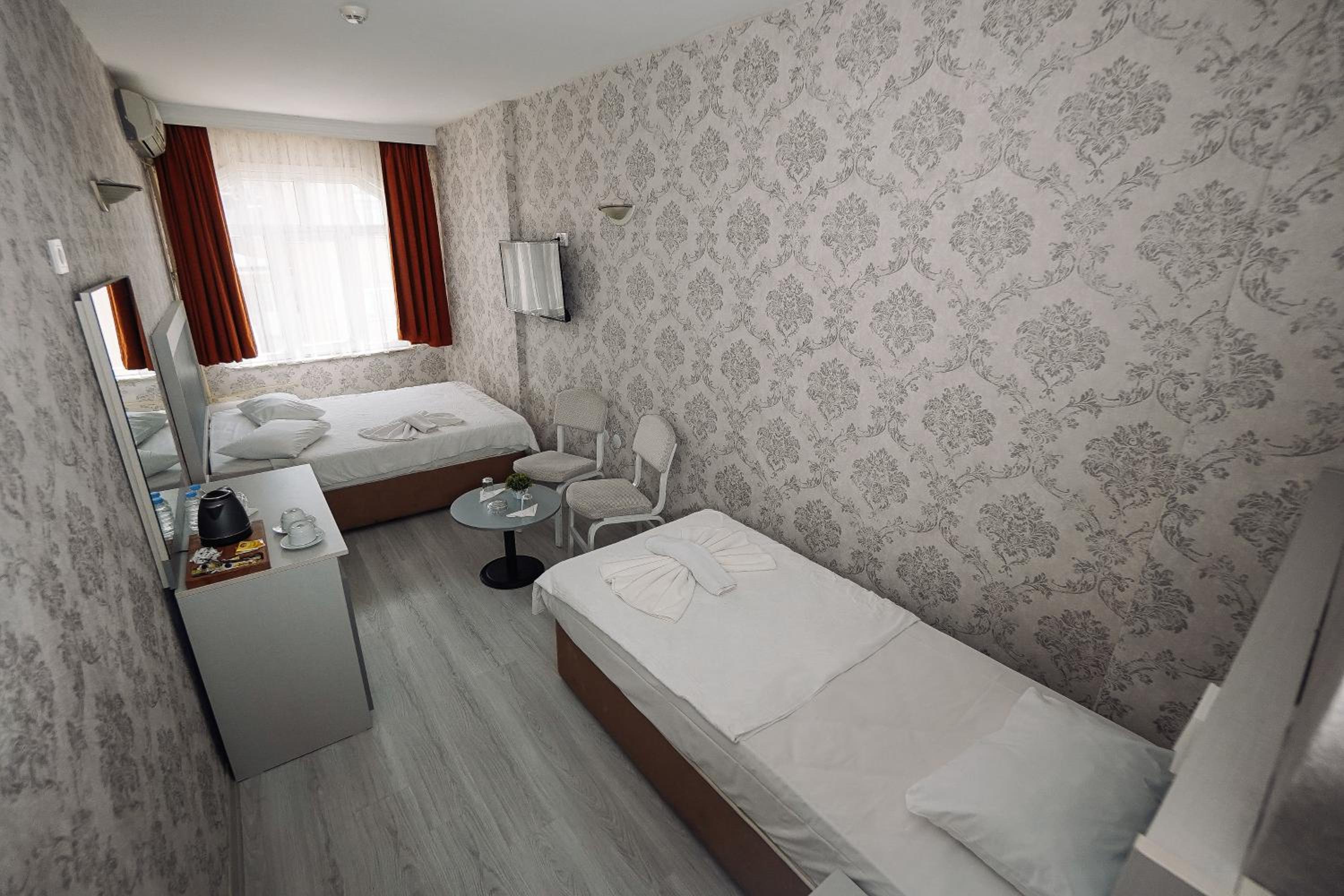 Triple Room photo 2
