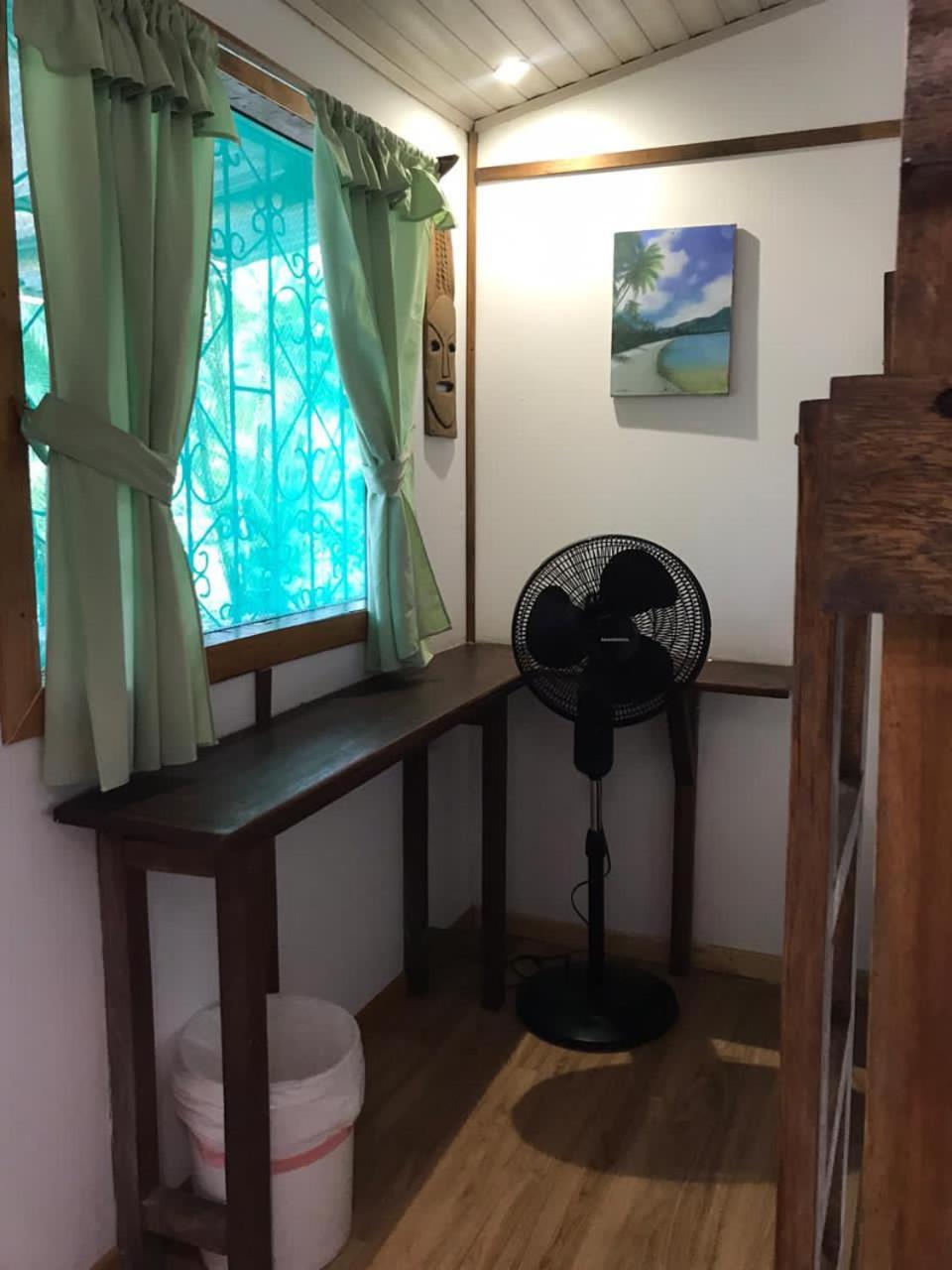 Double Room with Shared Bathroom photo 3
