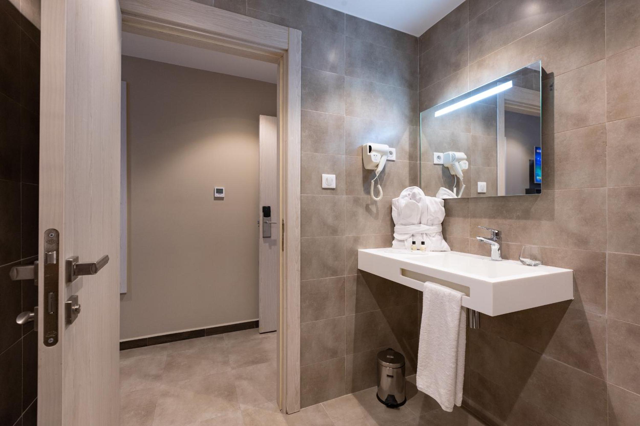 Deluxe Single Room photo 3