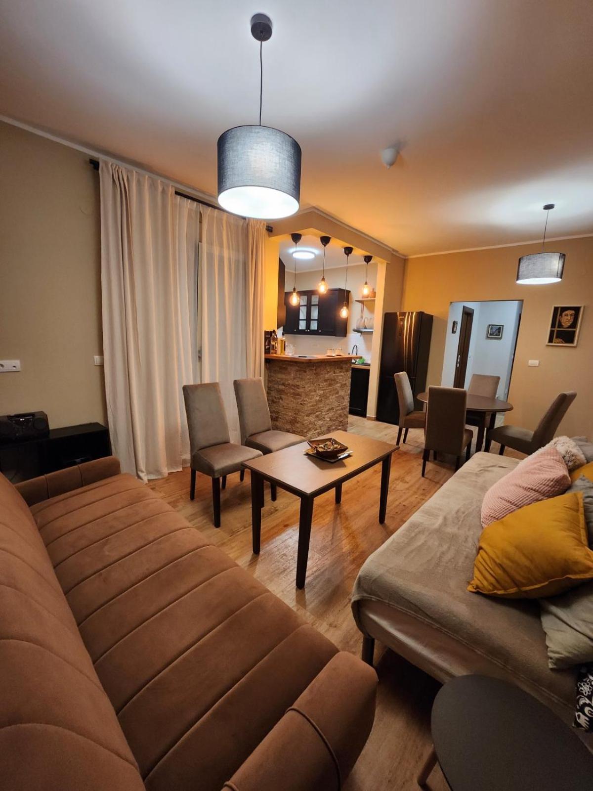 One-Bedroom Apartment with Terrace photo 3