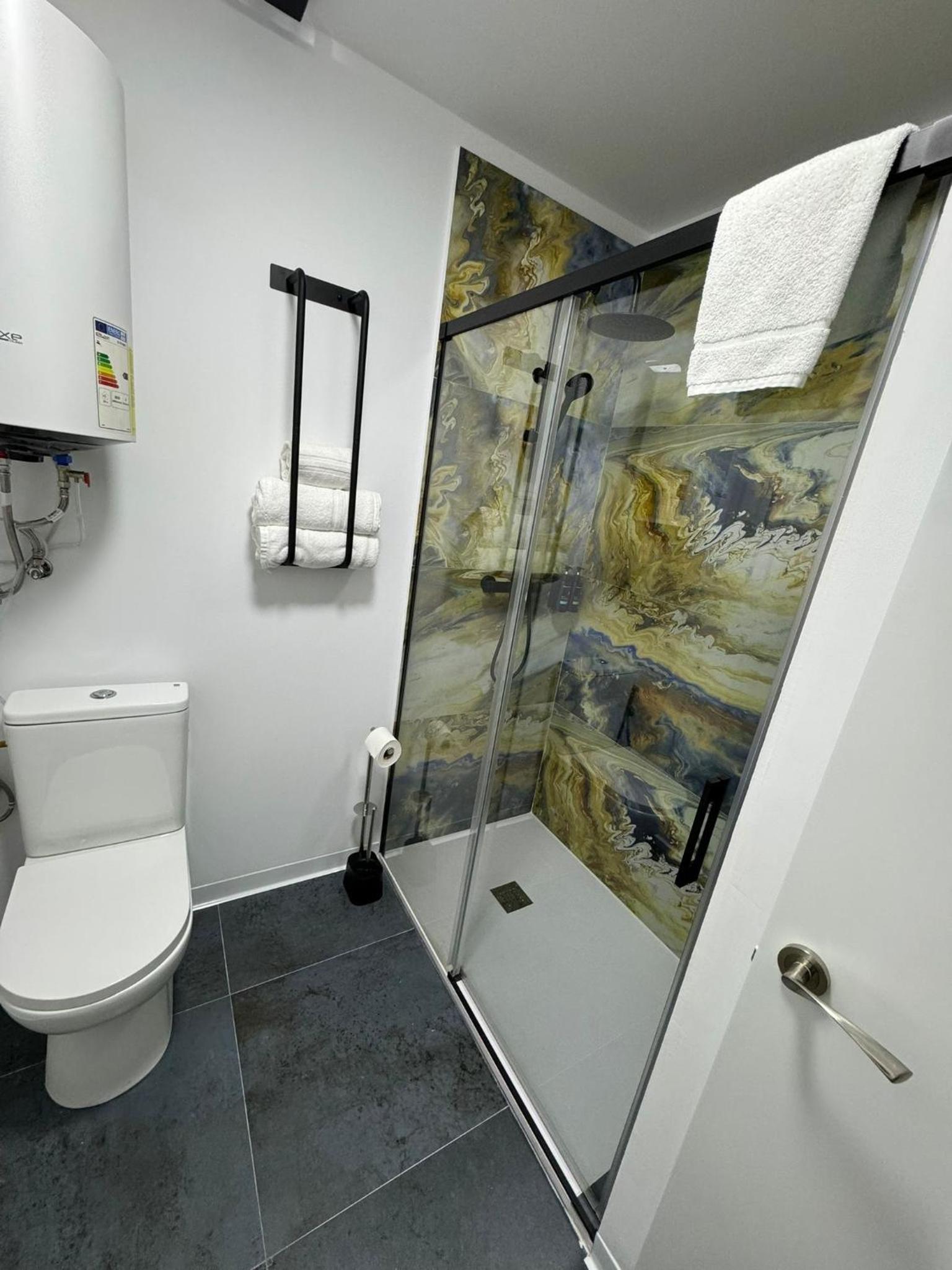 Apartamento con Balcón
