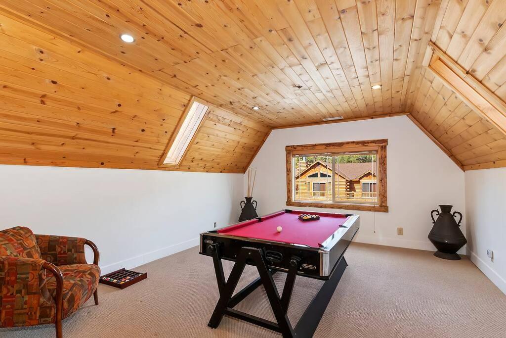 Four-Bedroom House photo 3