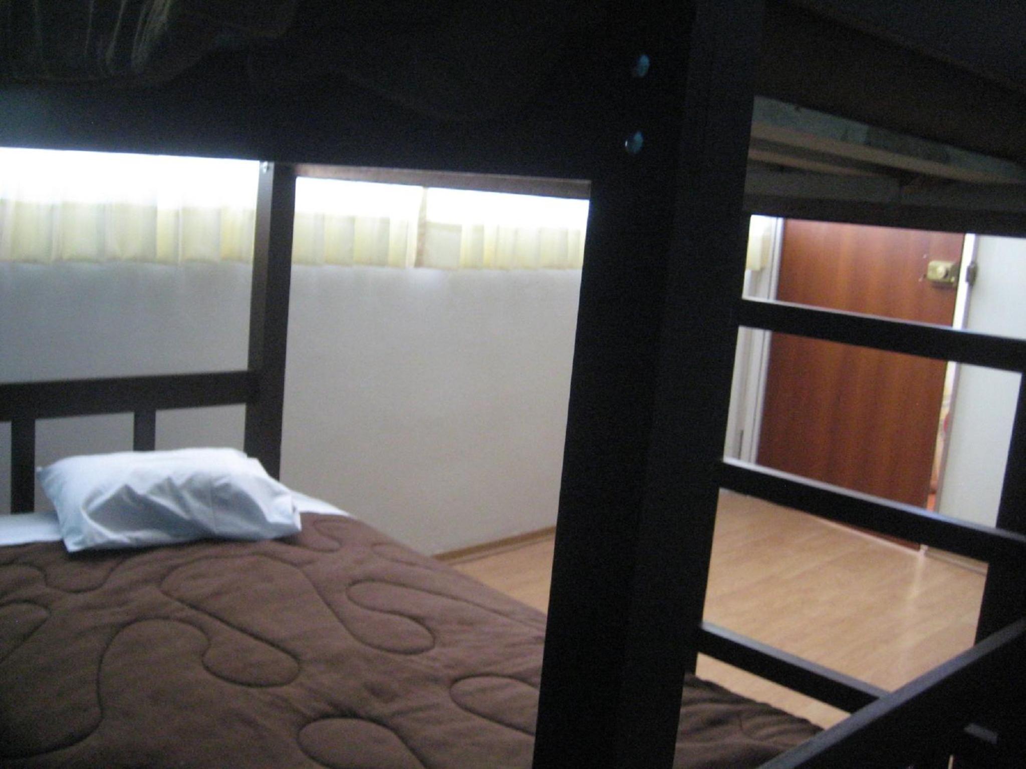 Bed in 4-Bed Mixed Dormitory Room photo 2