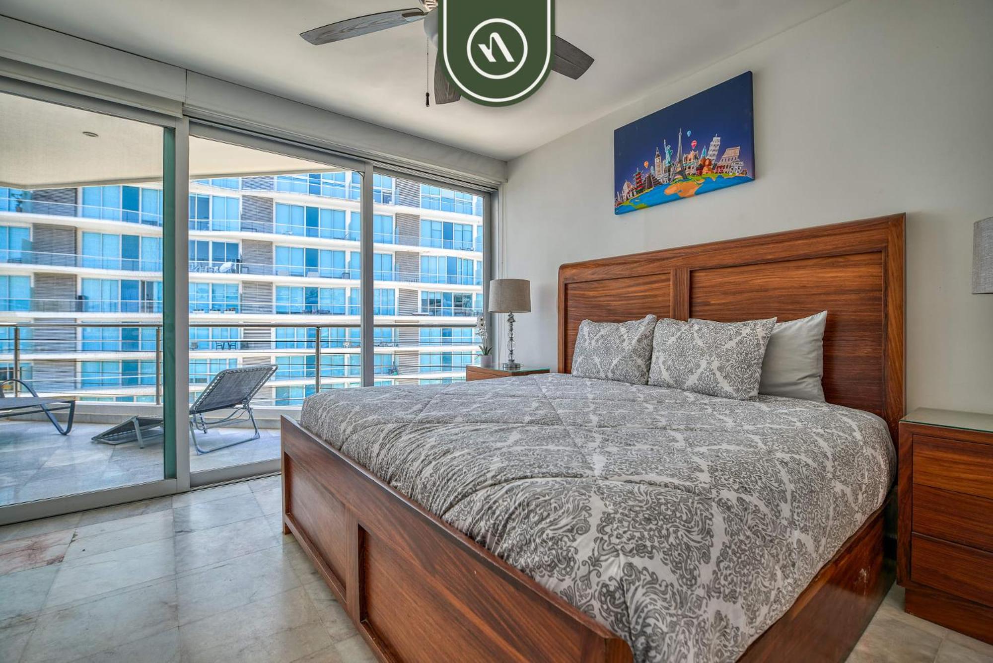 Apartment photo 2