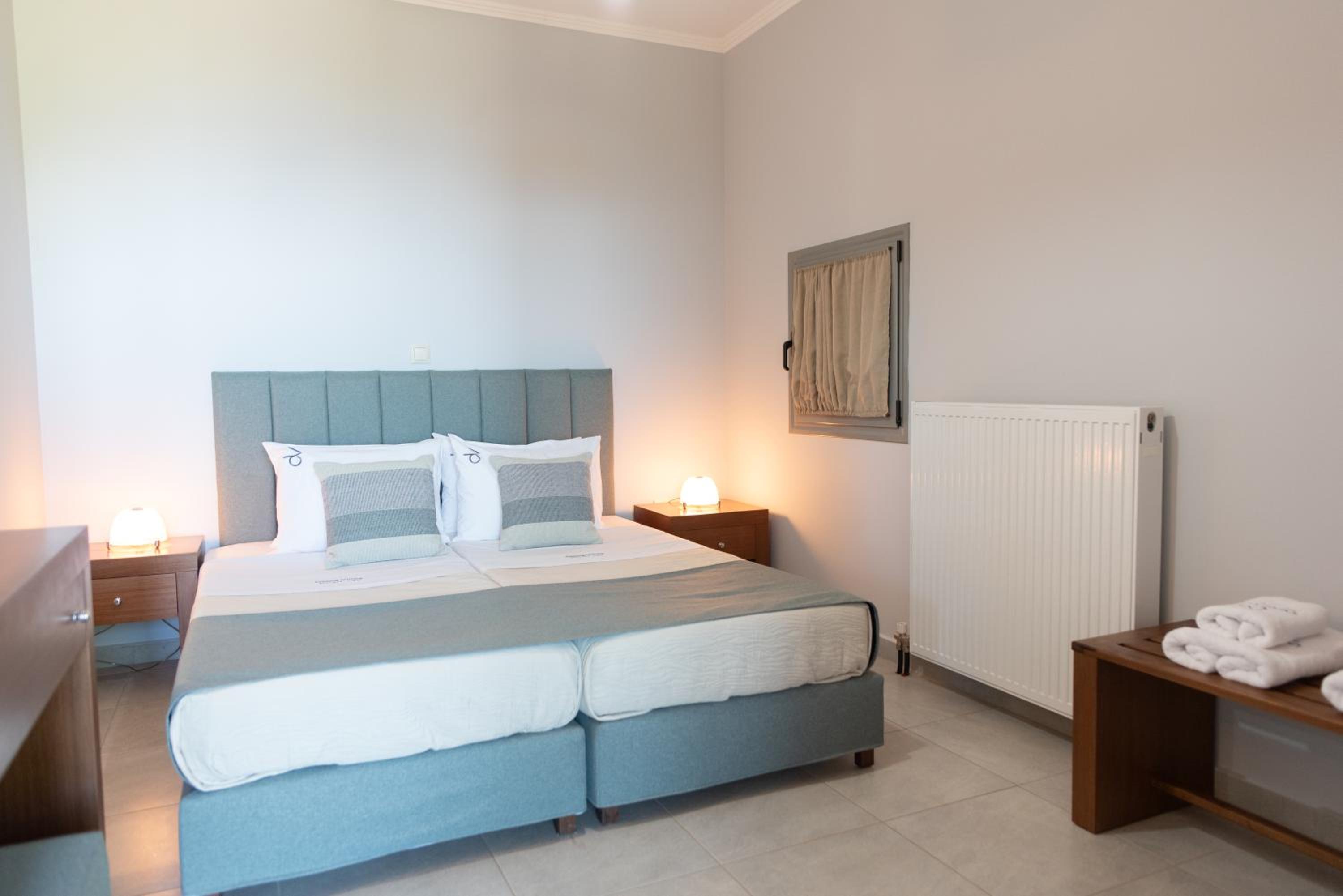 Three-Bedroom Villa - Photo 19