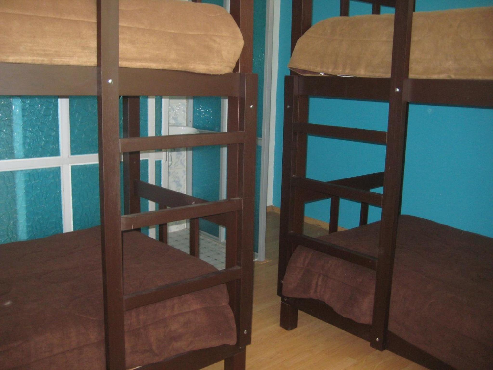 Bed in 4-Bed Mixed Dormitory Room photo 3