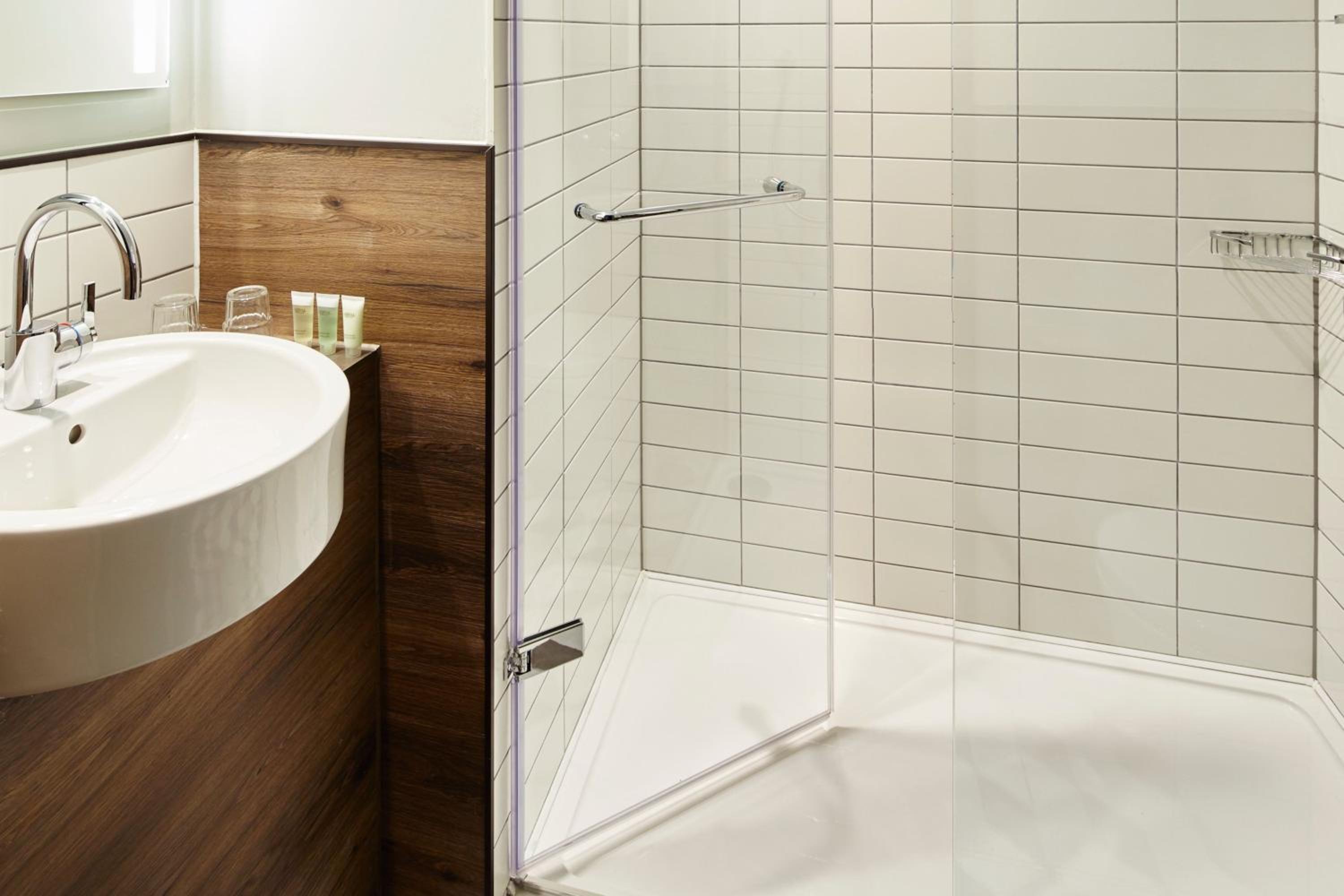 Deluxe, Studio Suite, 2 Double photo 3