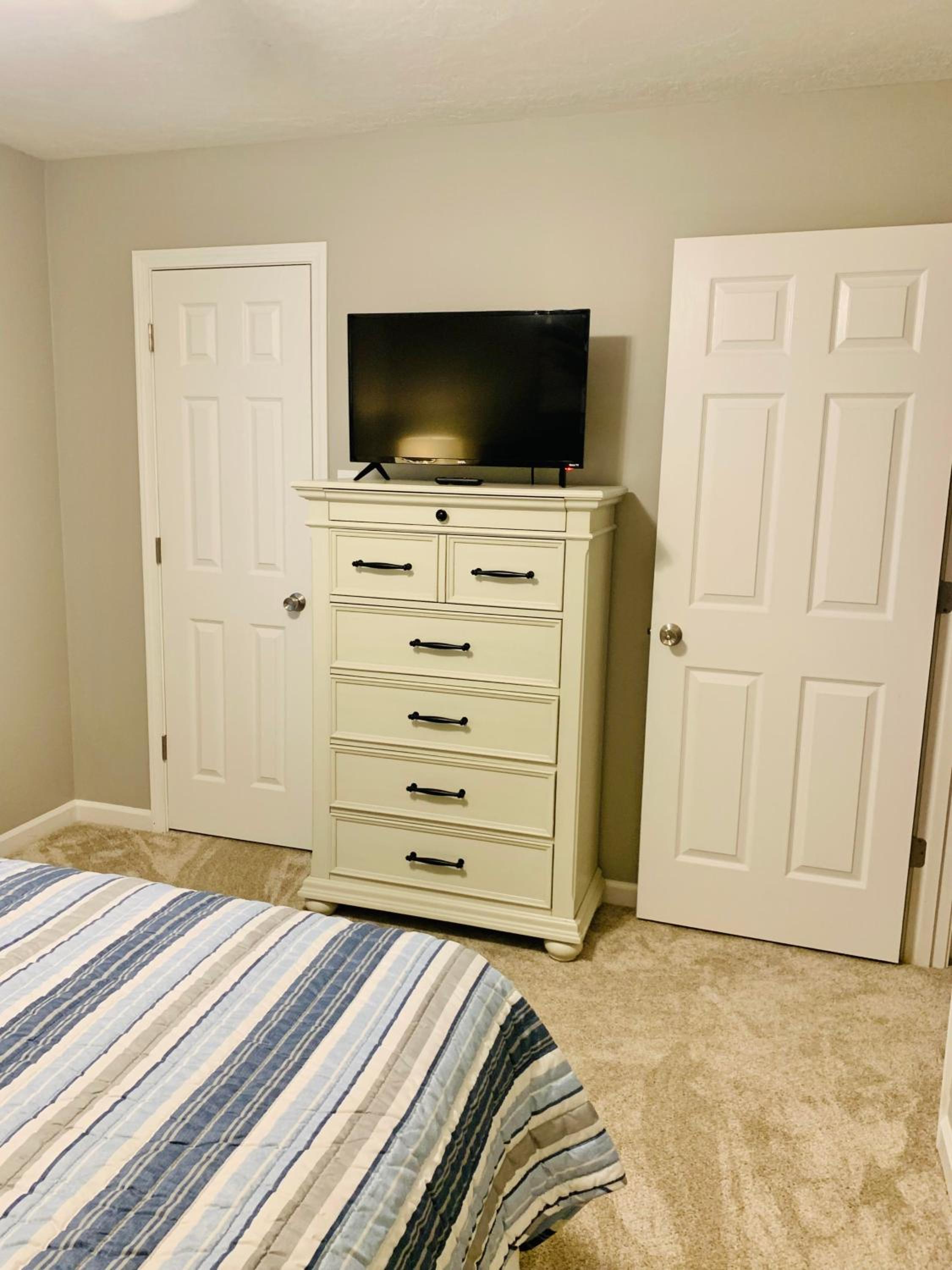 Two-Bedroom House photo 2