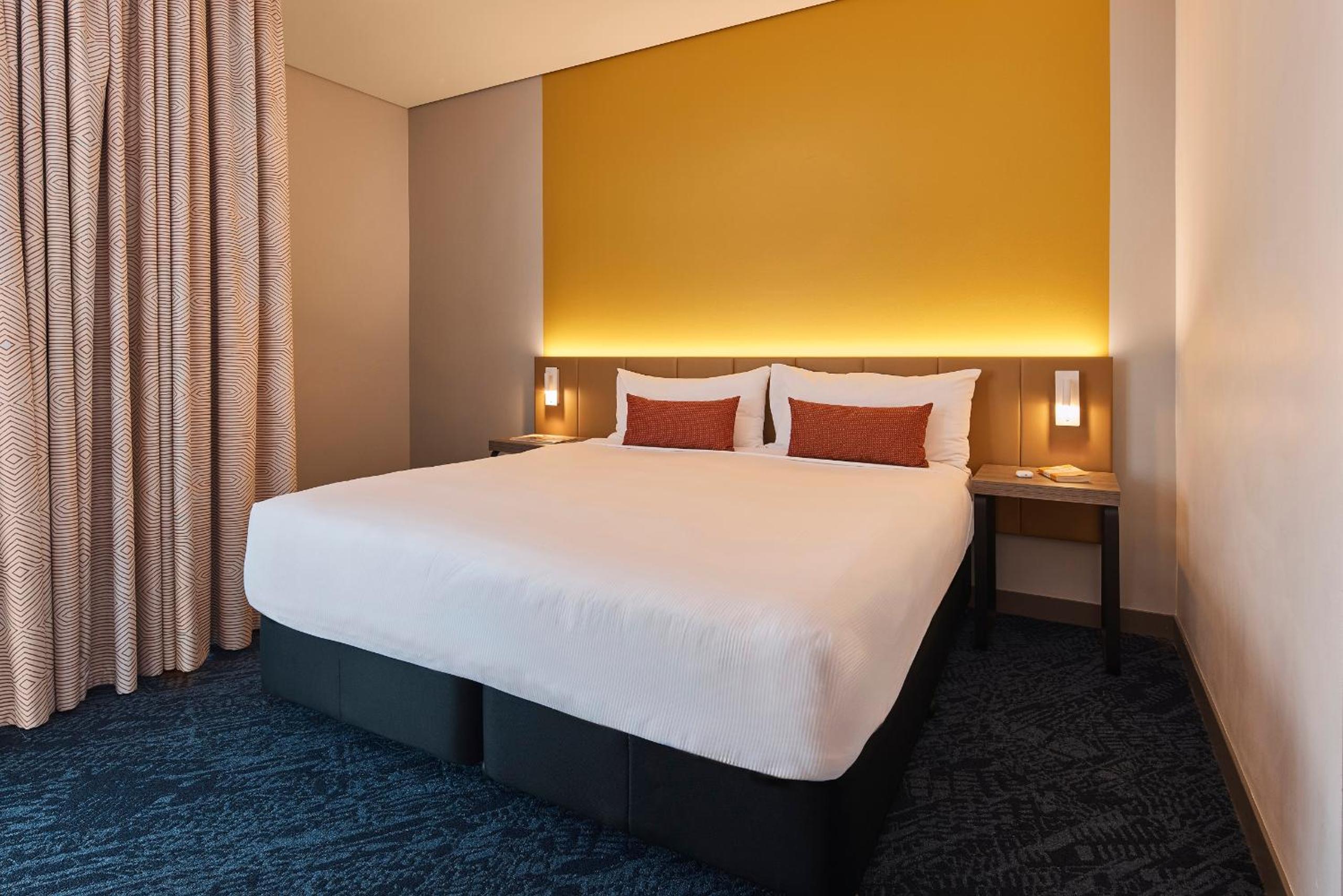 Deluxe Family Suite