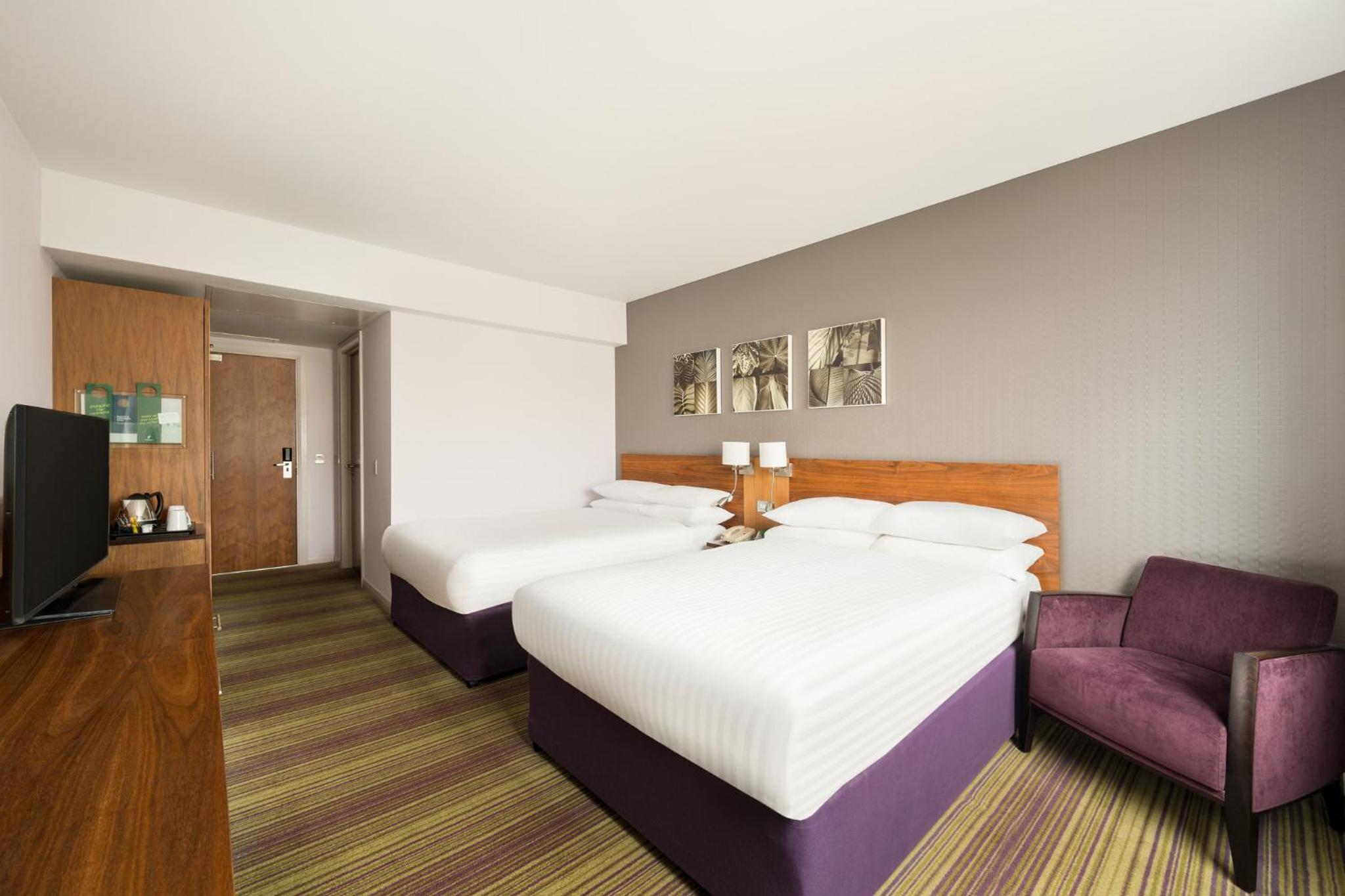 Standard Double Room with Two Double Beds photo 3