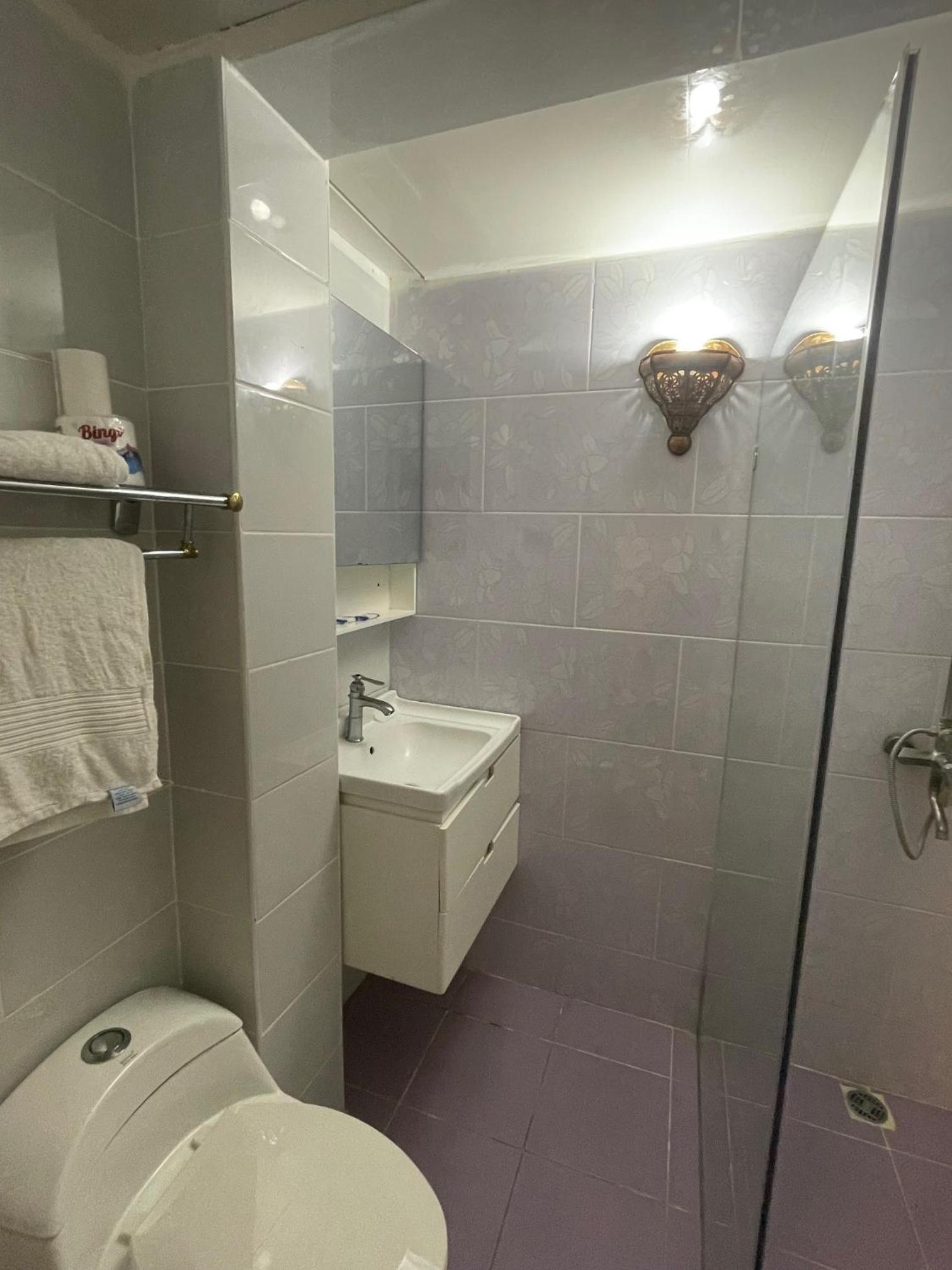 Standard Room photo 2