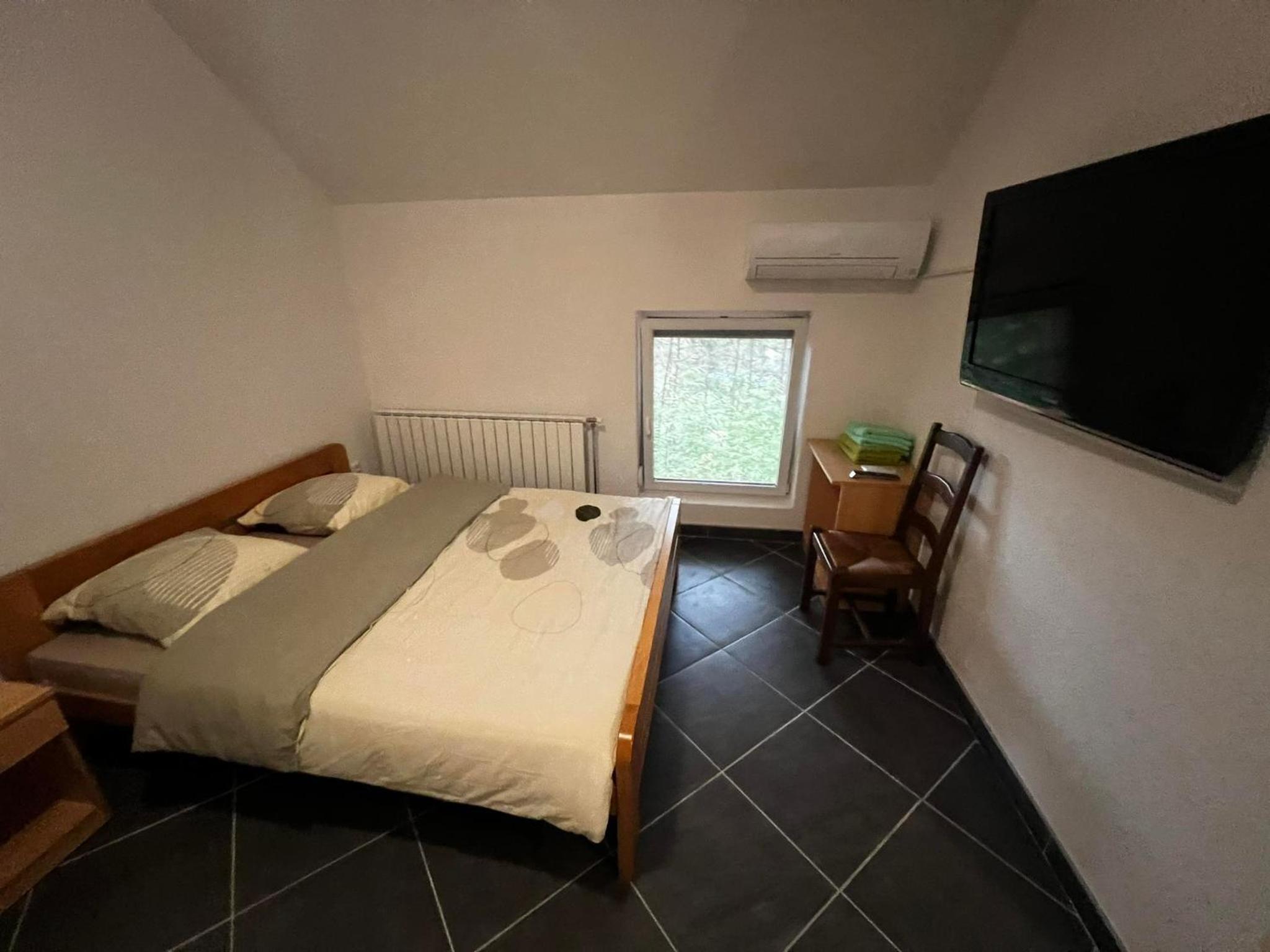 Triple Room with Bathroom photo 3