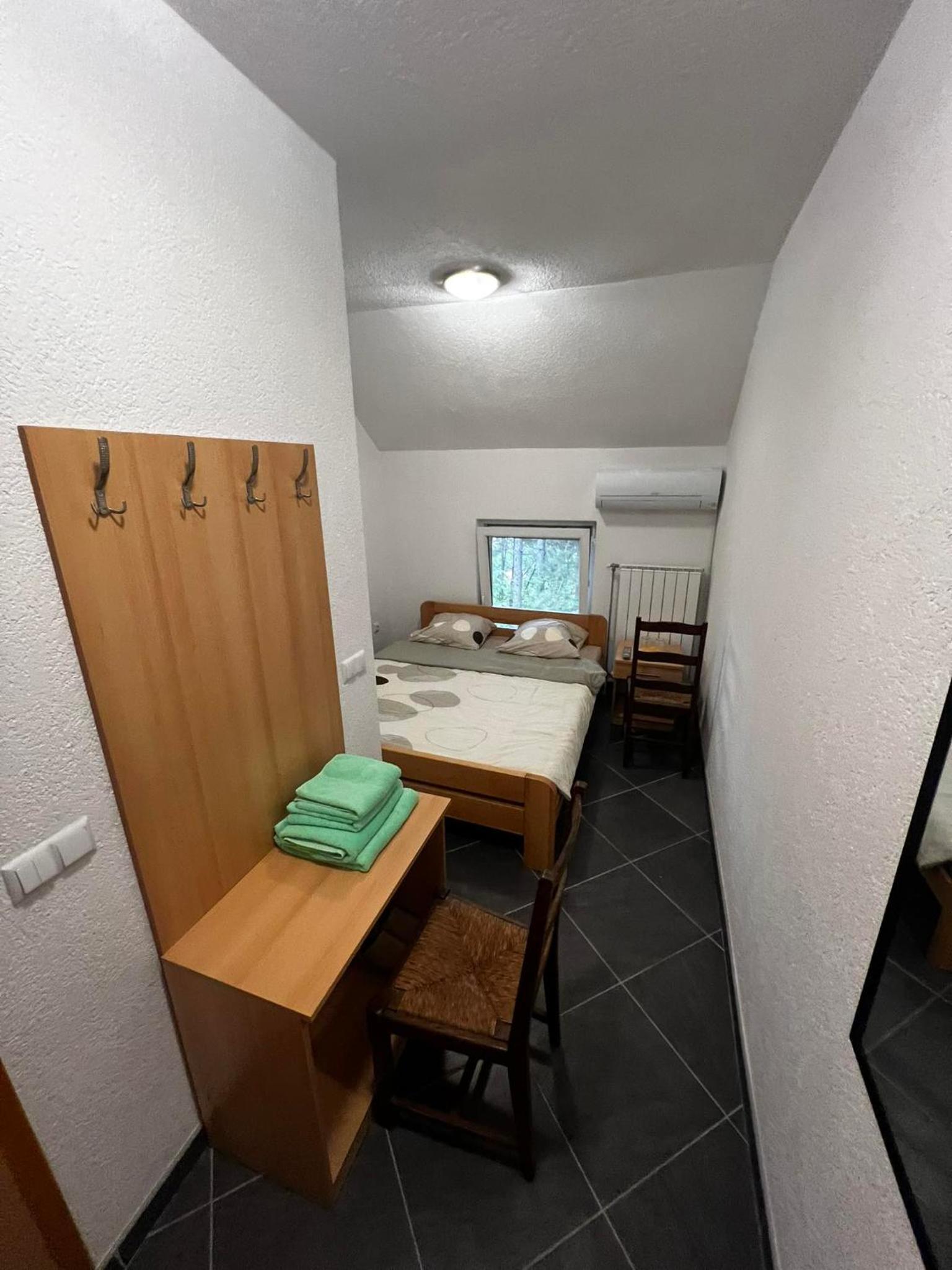 Deluxe Double Room photo 2