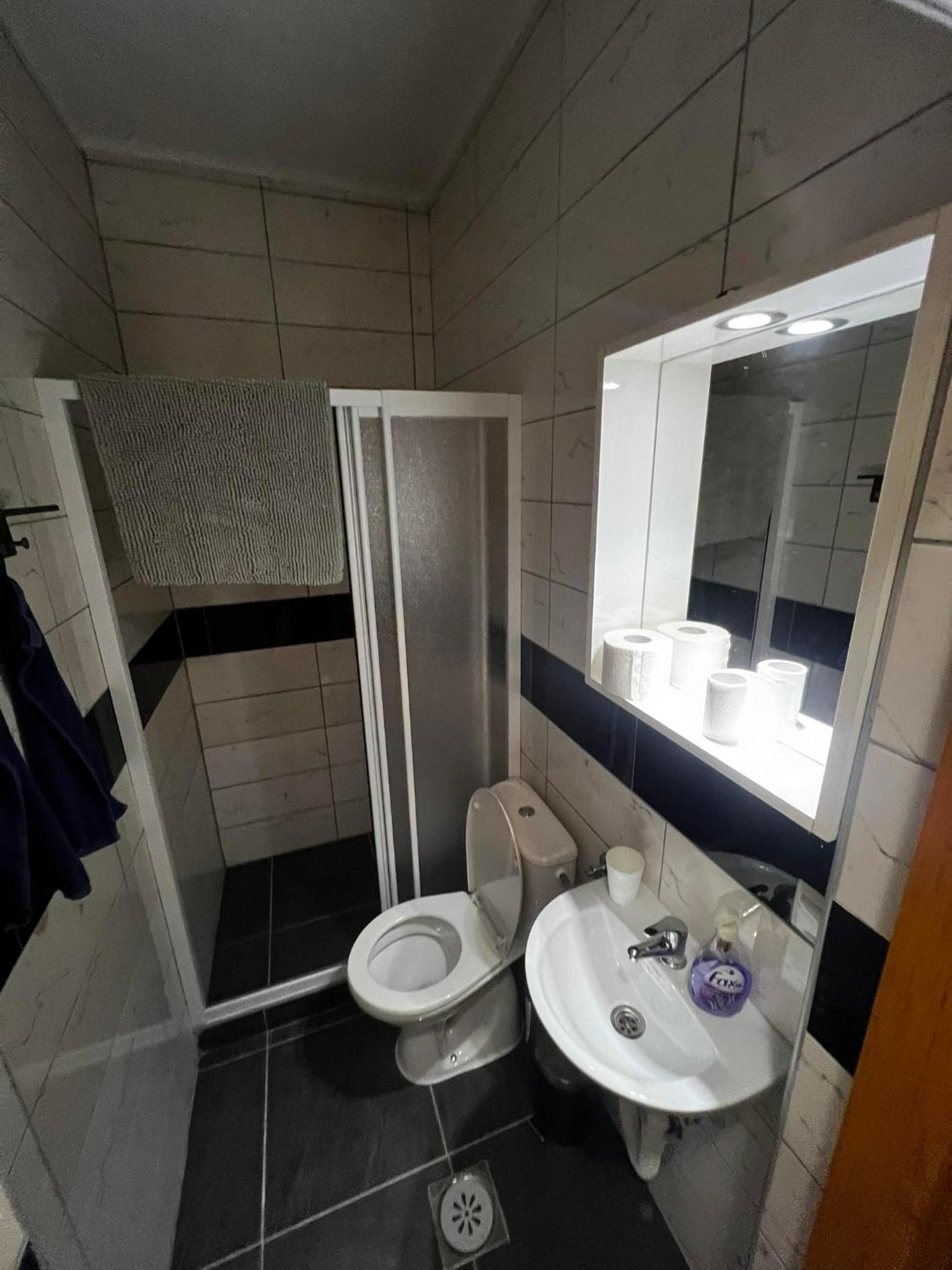 Triple Room with Bathroom photo 2