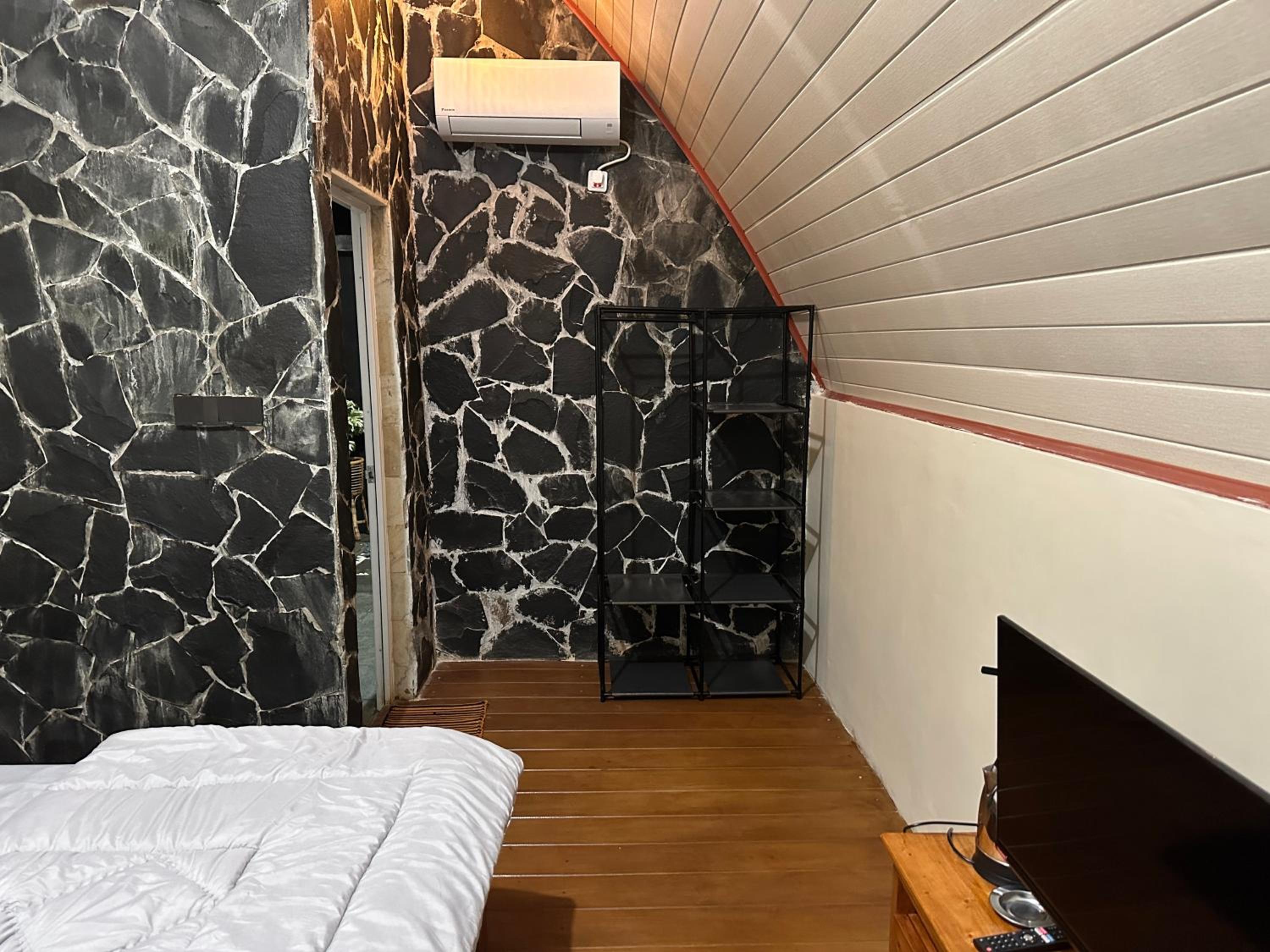King Room with Pool View