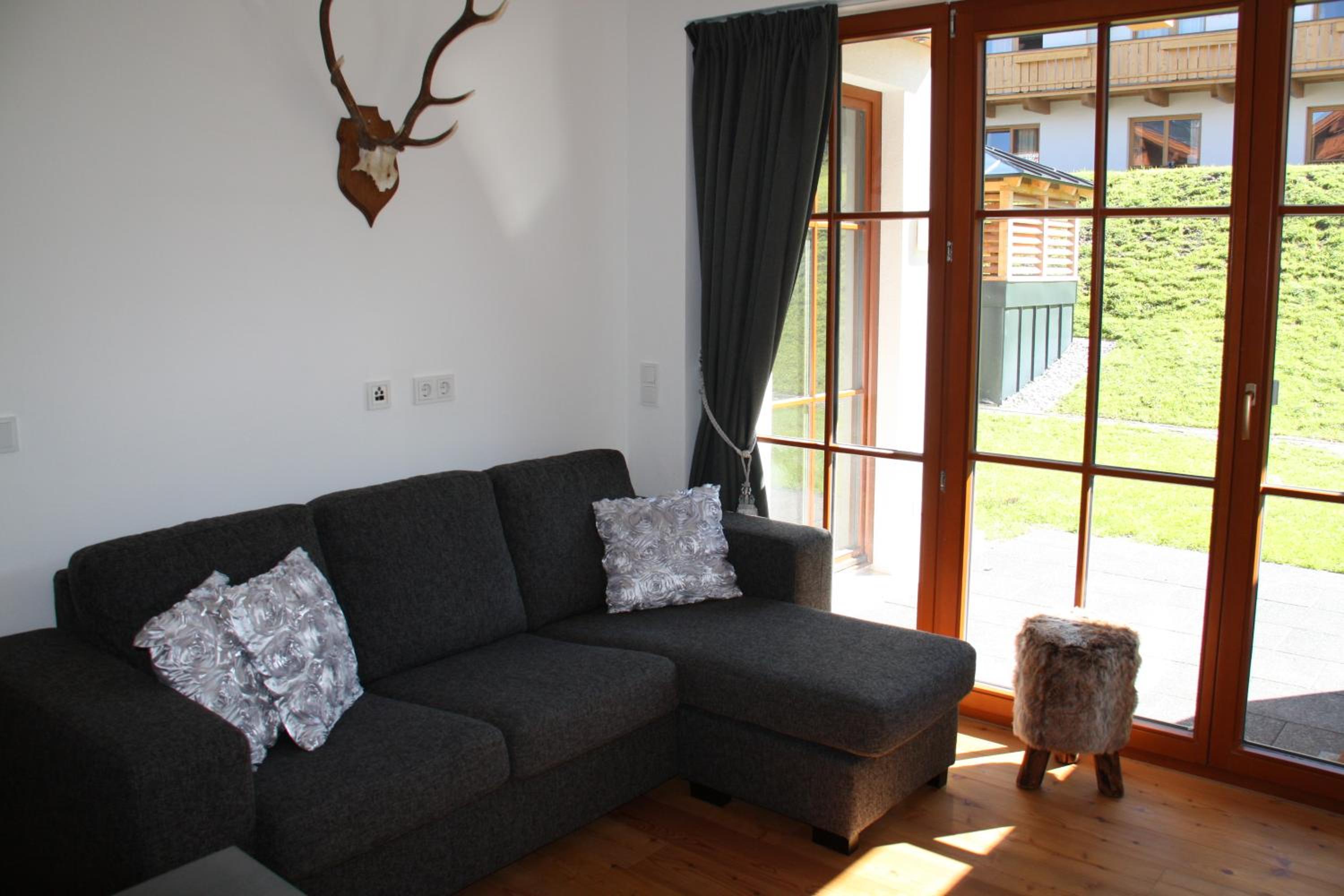 Apartment with Mountain View photo 1