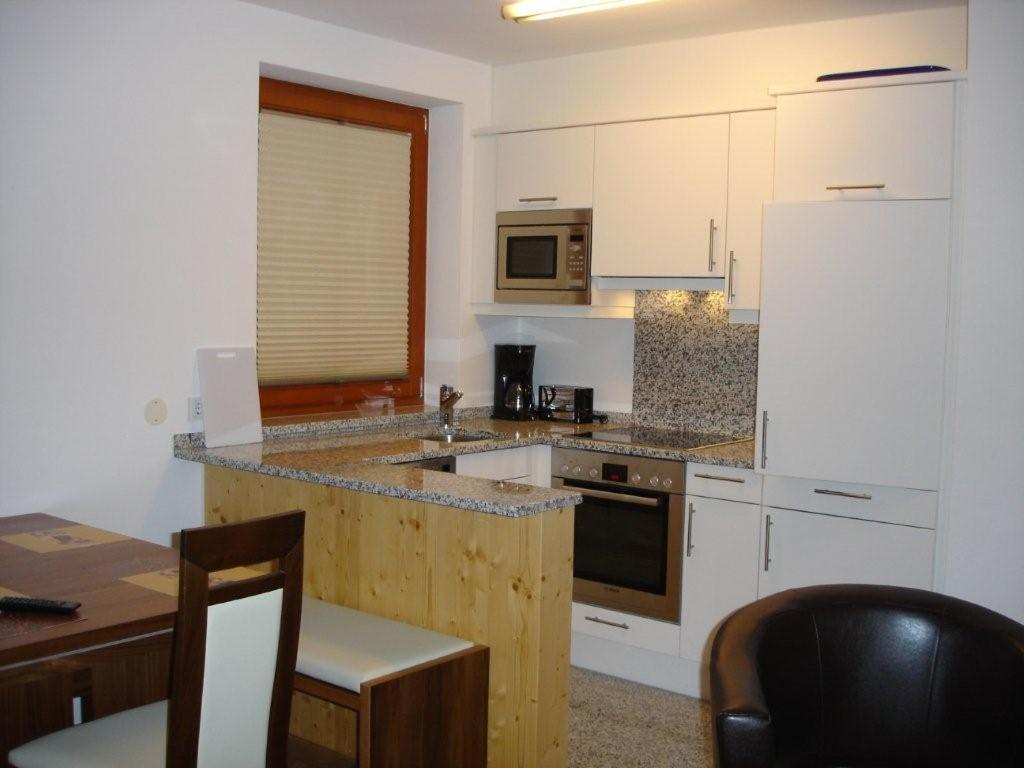 Apartment with Mountain View photo 3