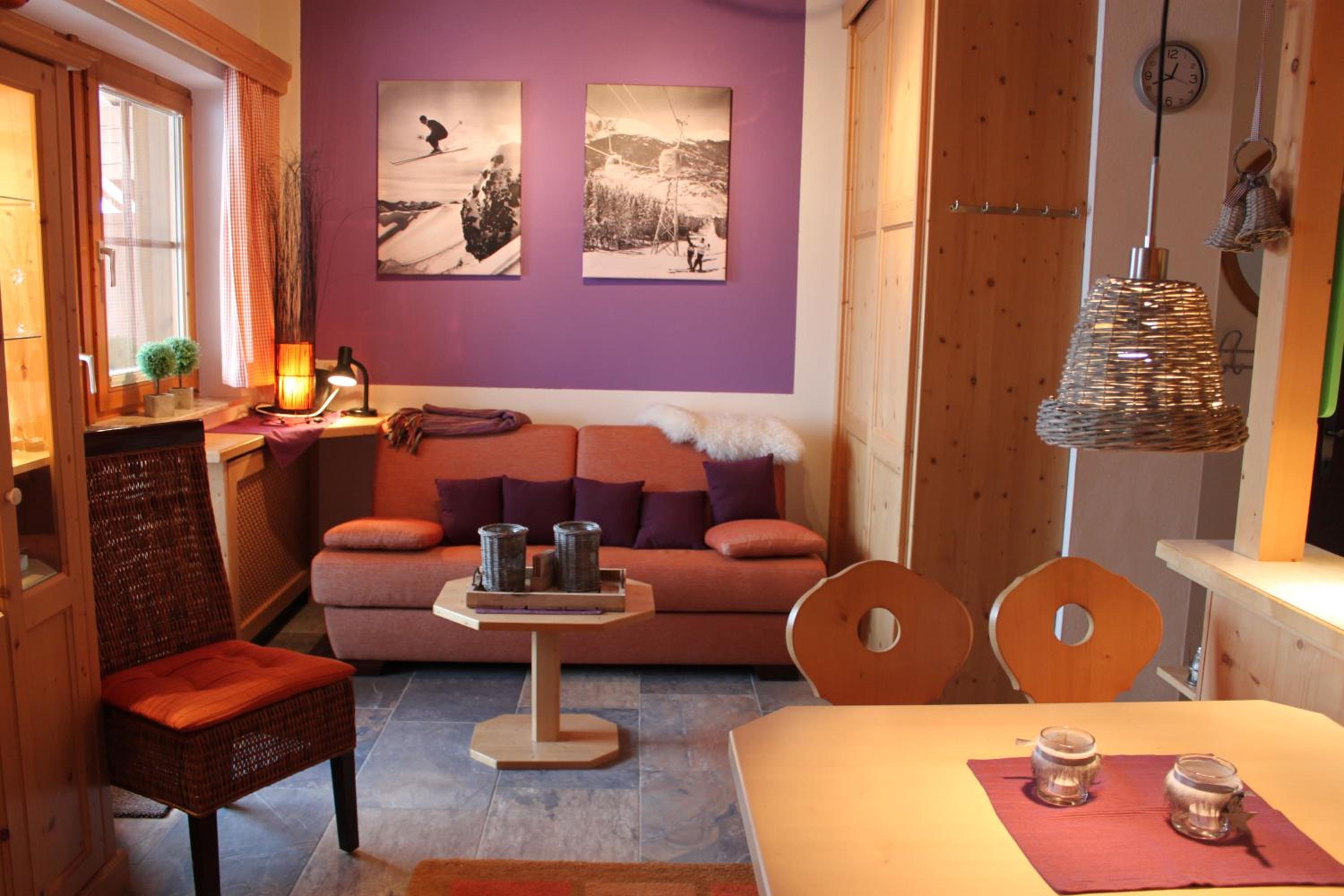 Apartment with Mountain View photo 1