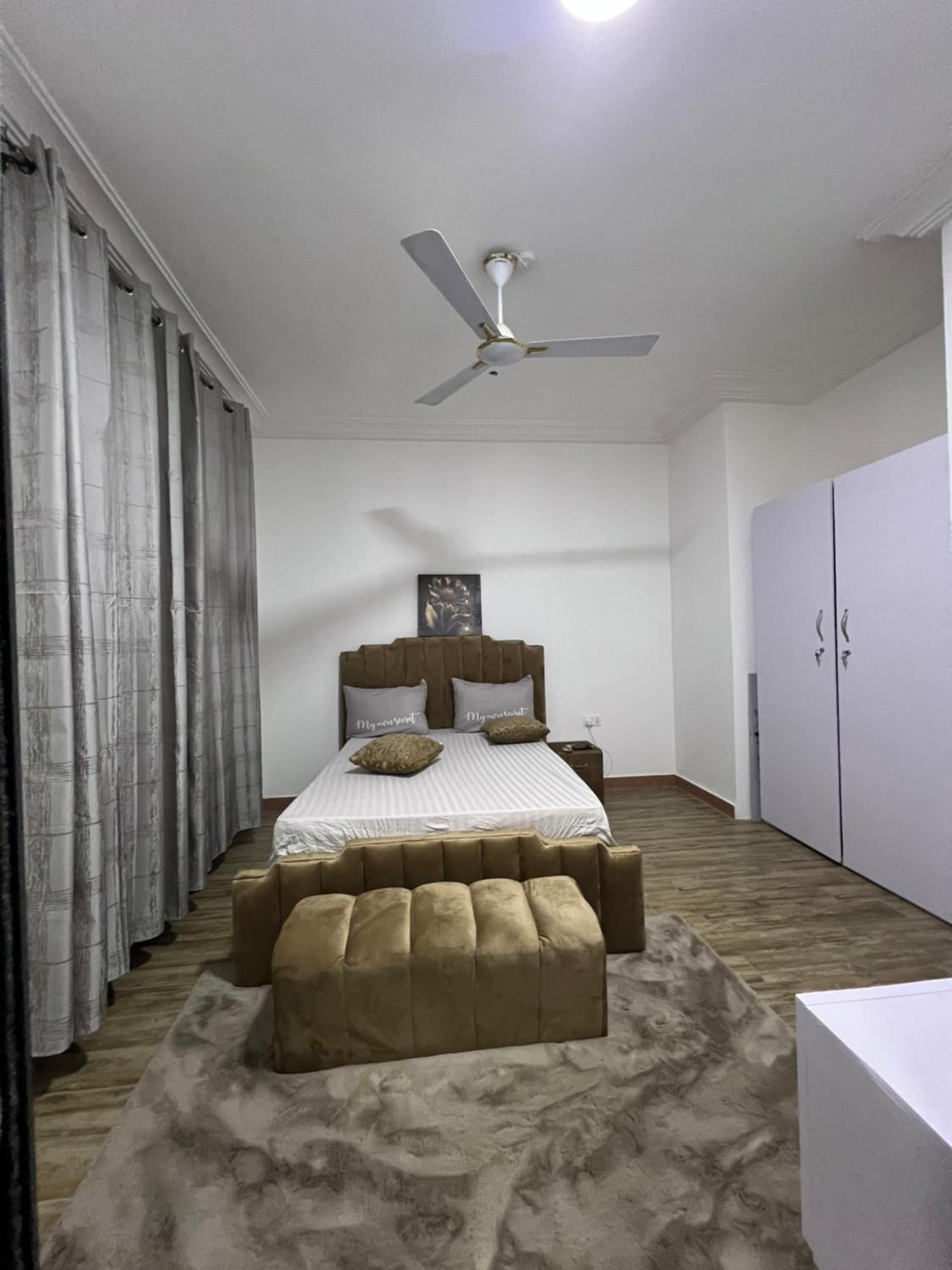 Standard Suite