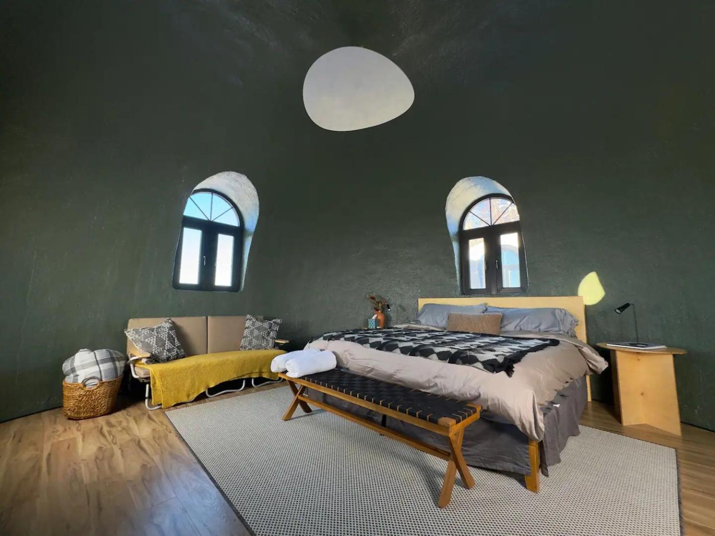 King Room with Mountain View photo 1
