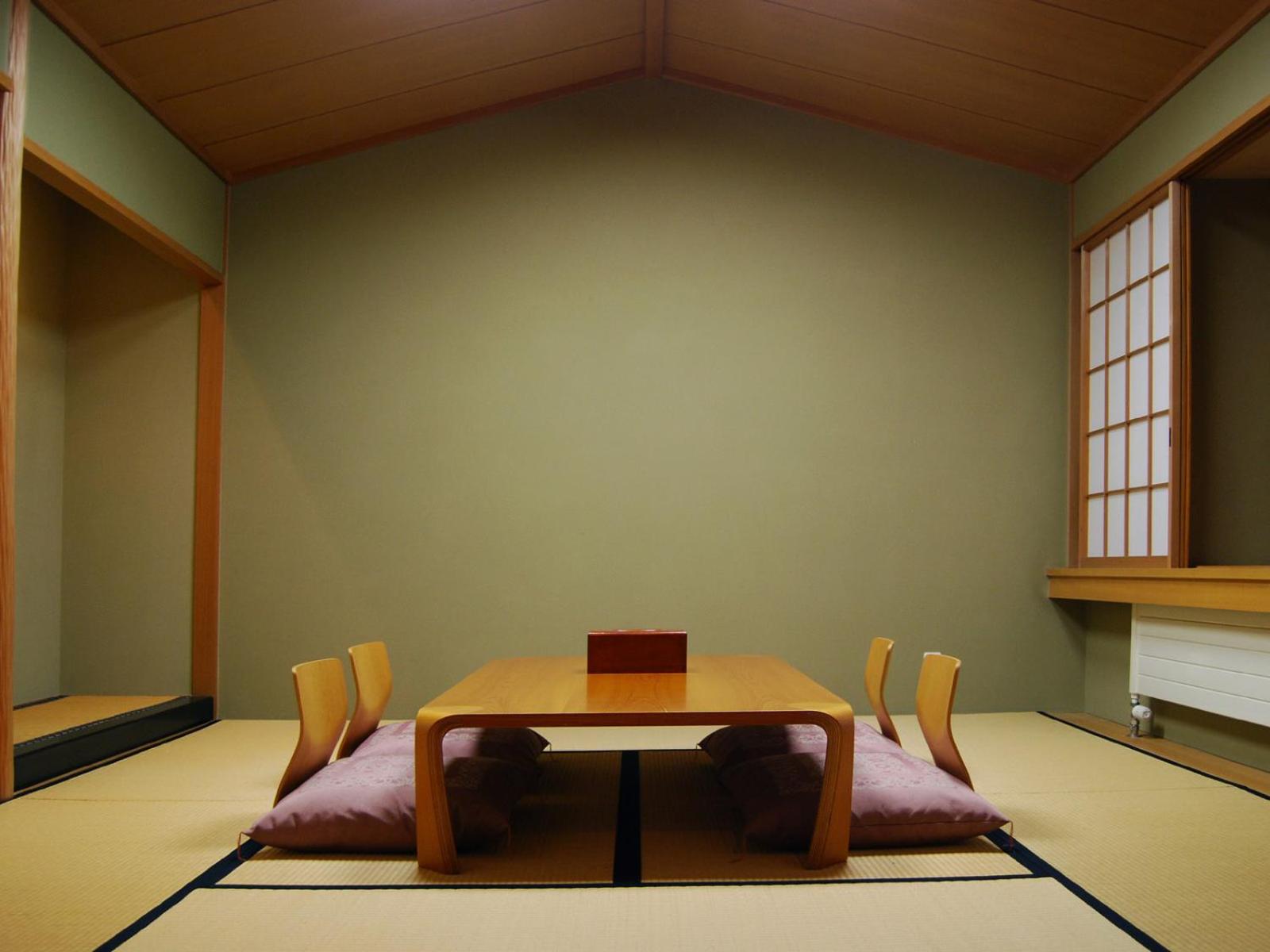 Japanese-Style Room