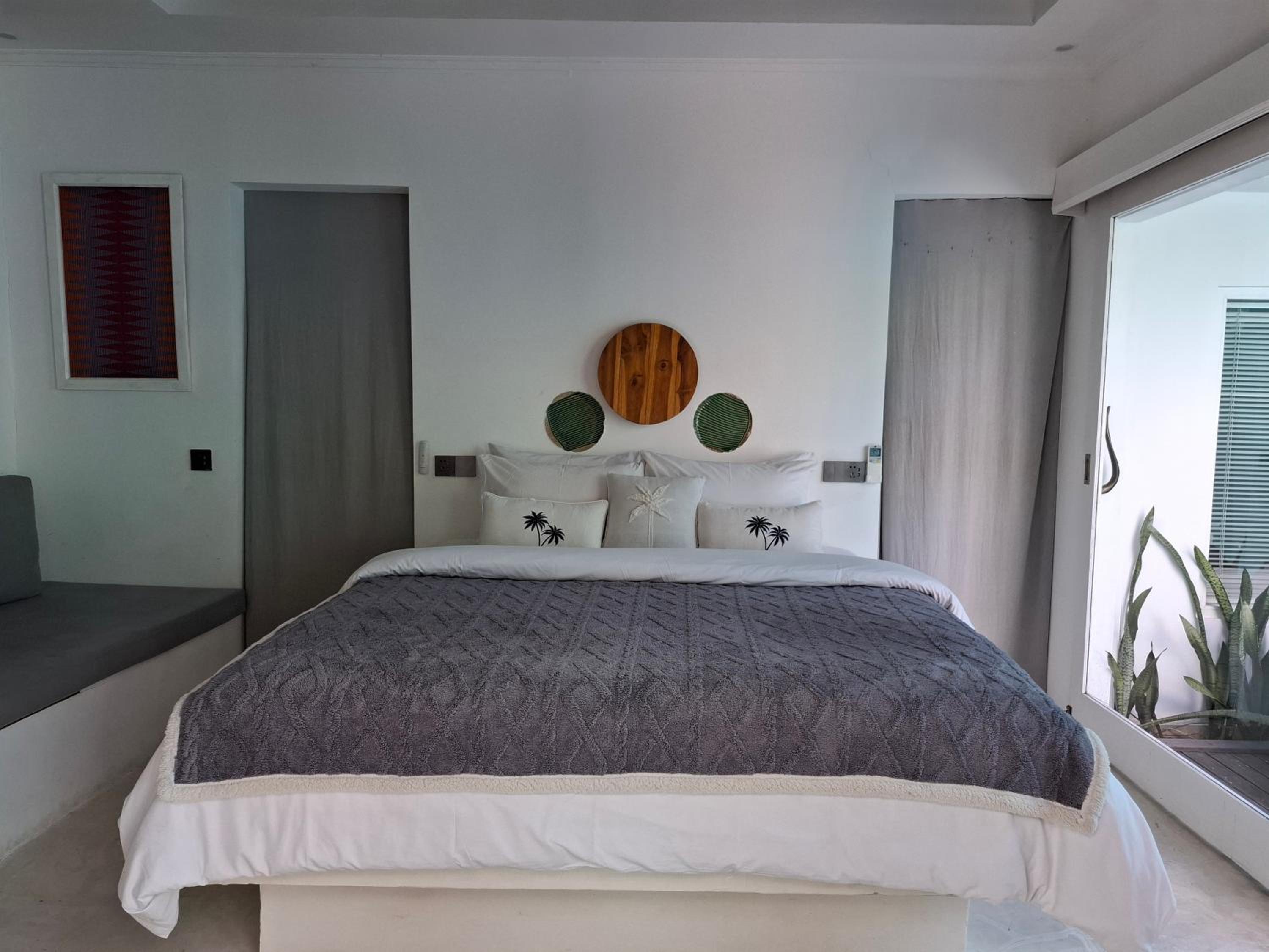One-Bedroom Villa photo 1