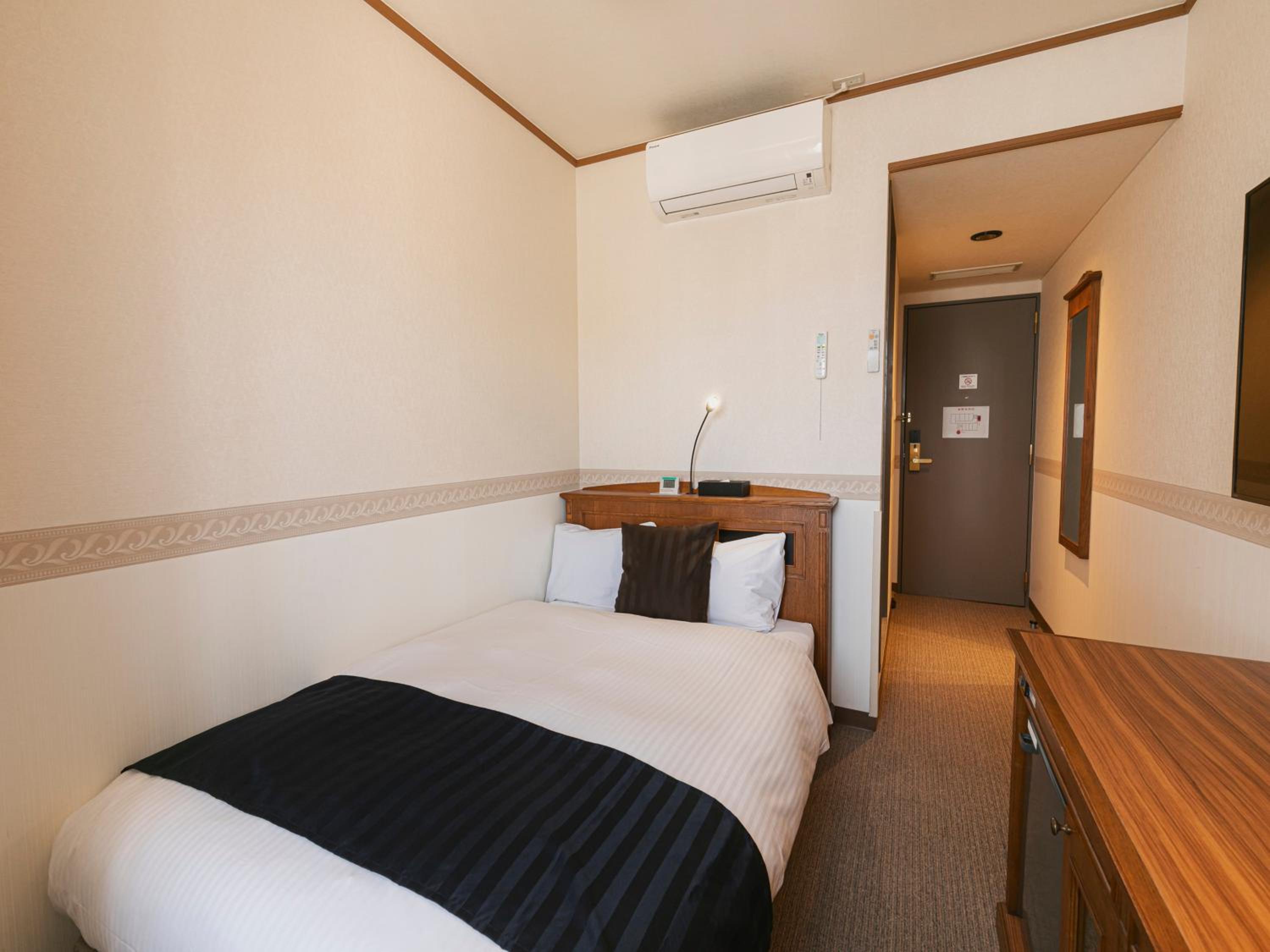 Double Room with Small Double Bed - Photo 1