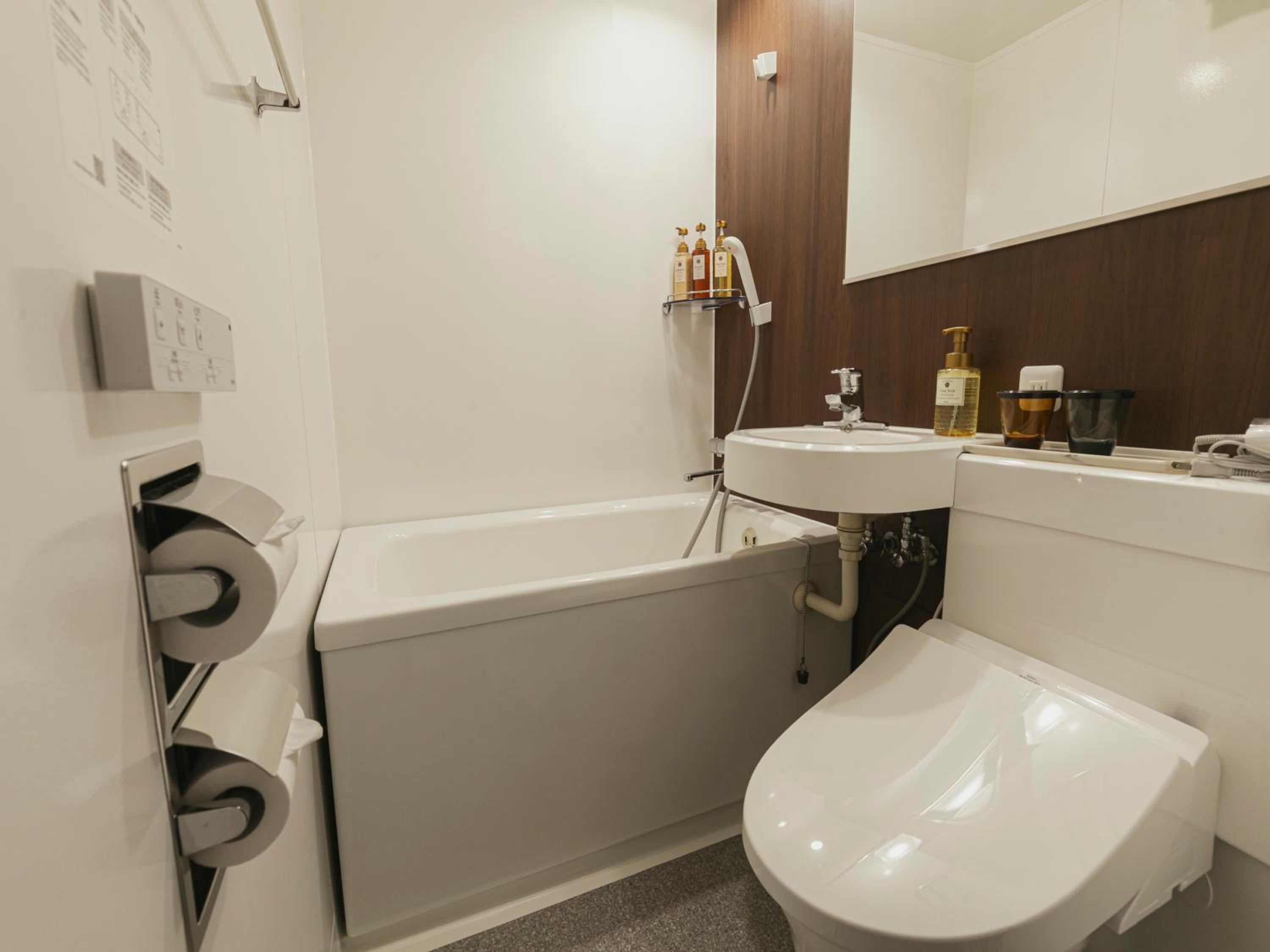 Standard Twin Room - Photo 3