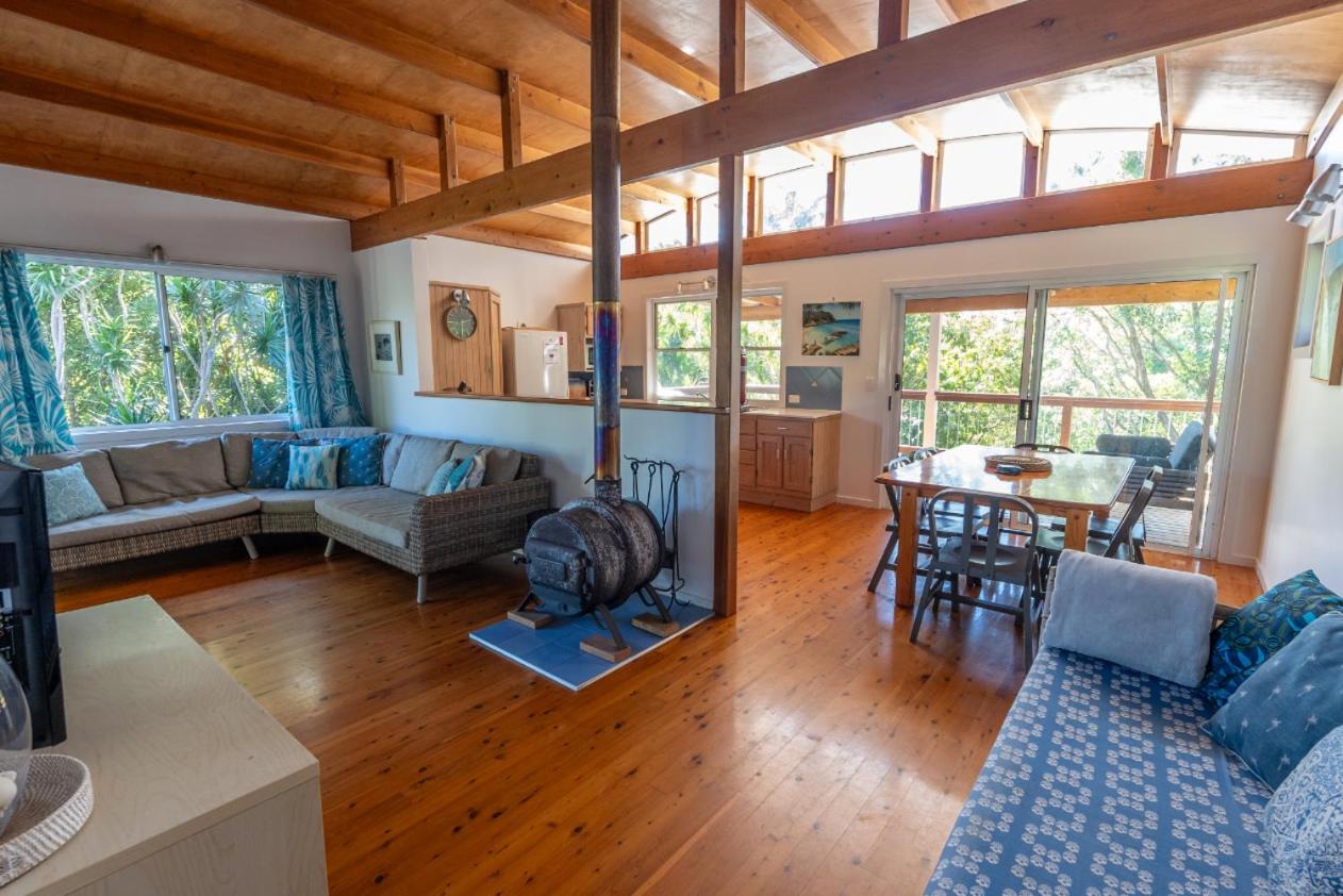 Three-Bedroom House photo 1