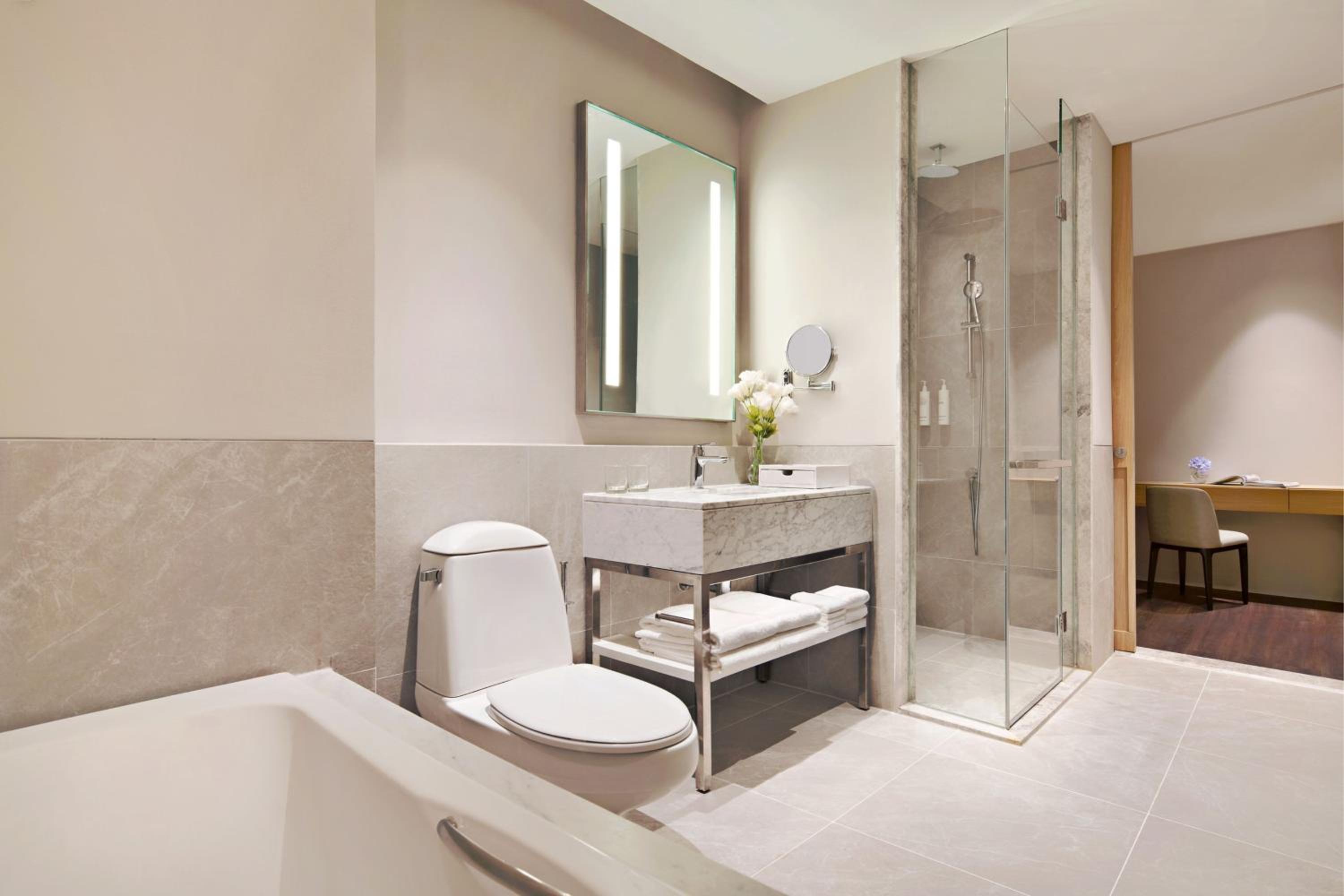 Two-Bedroom Suite photo 3