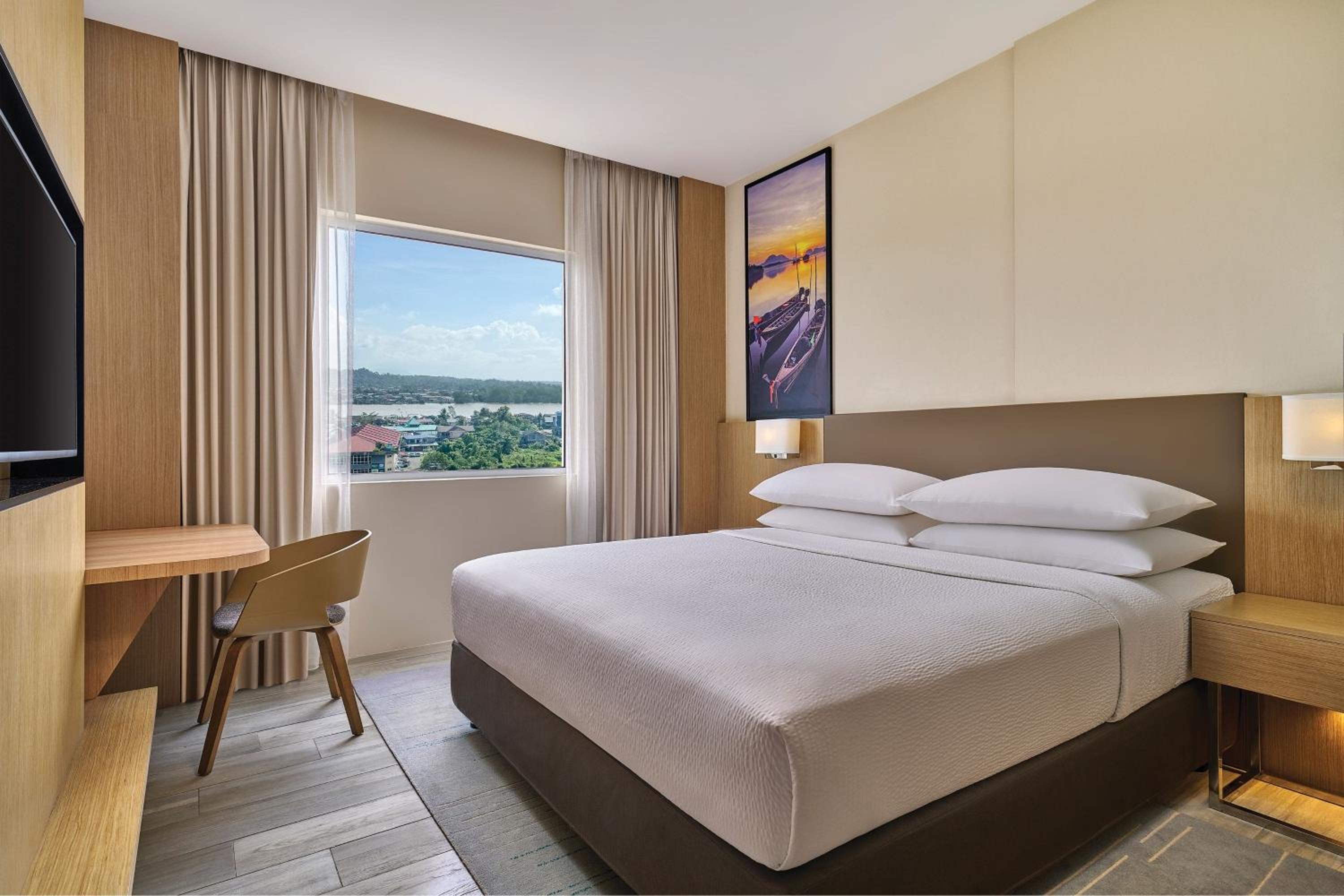 Junior King Suite - Photo 4