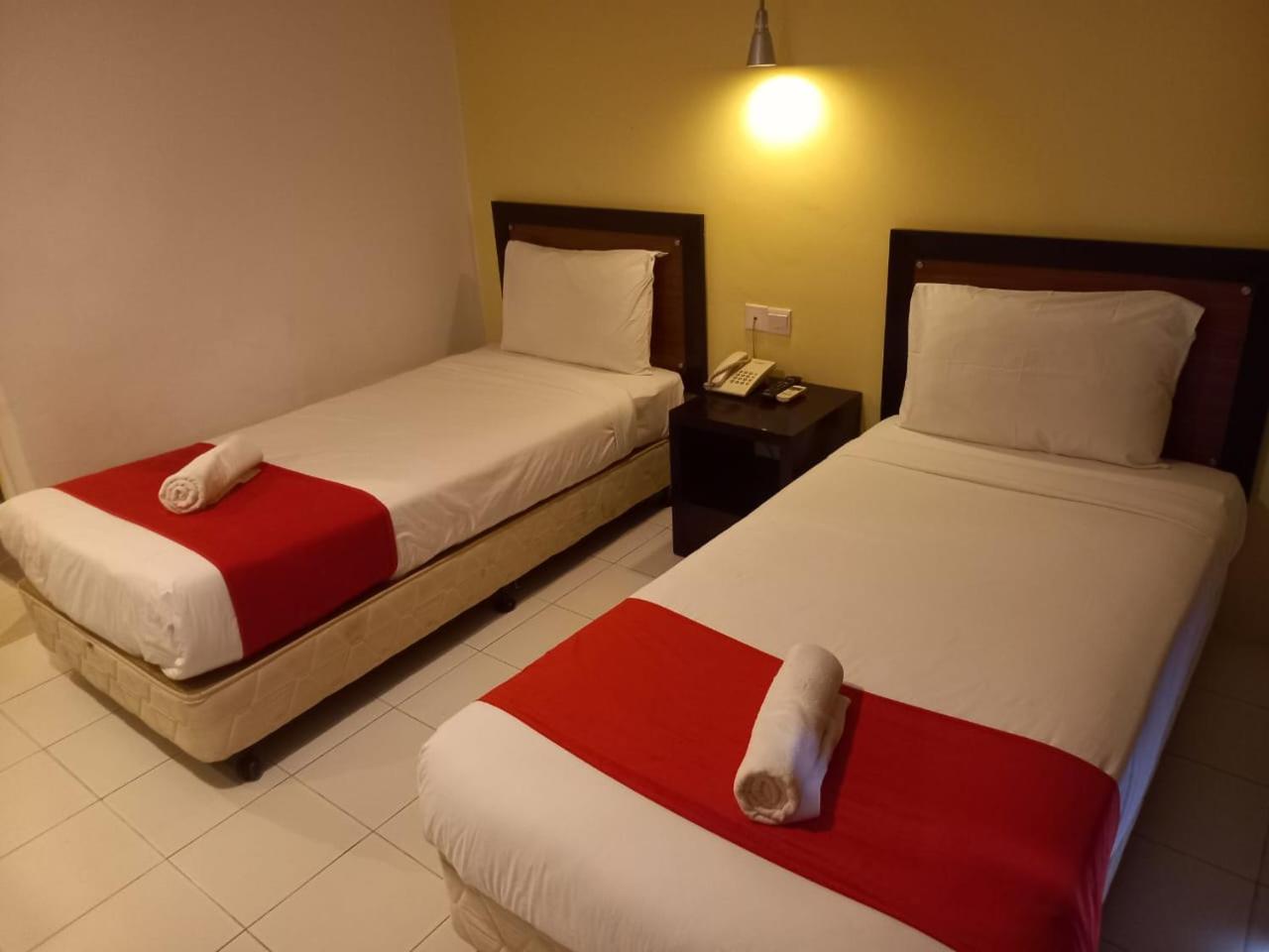 Deluxe Twin Room photo 1