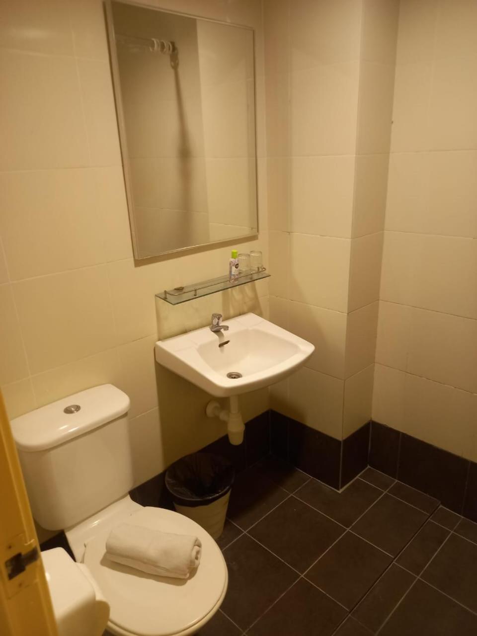 Deluxe Twin Room photo 2