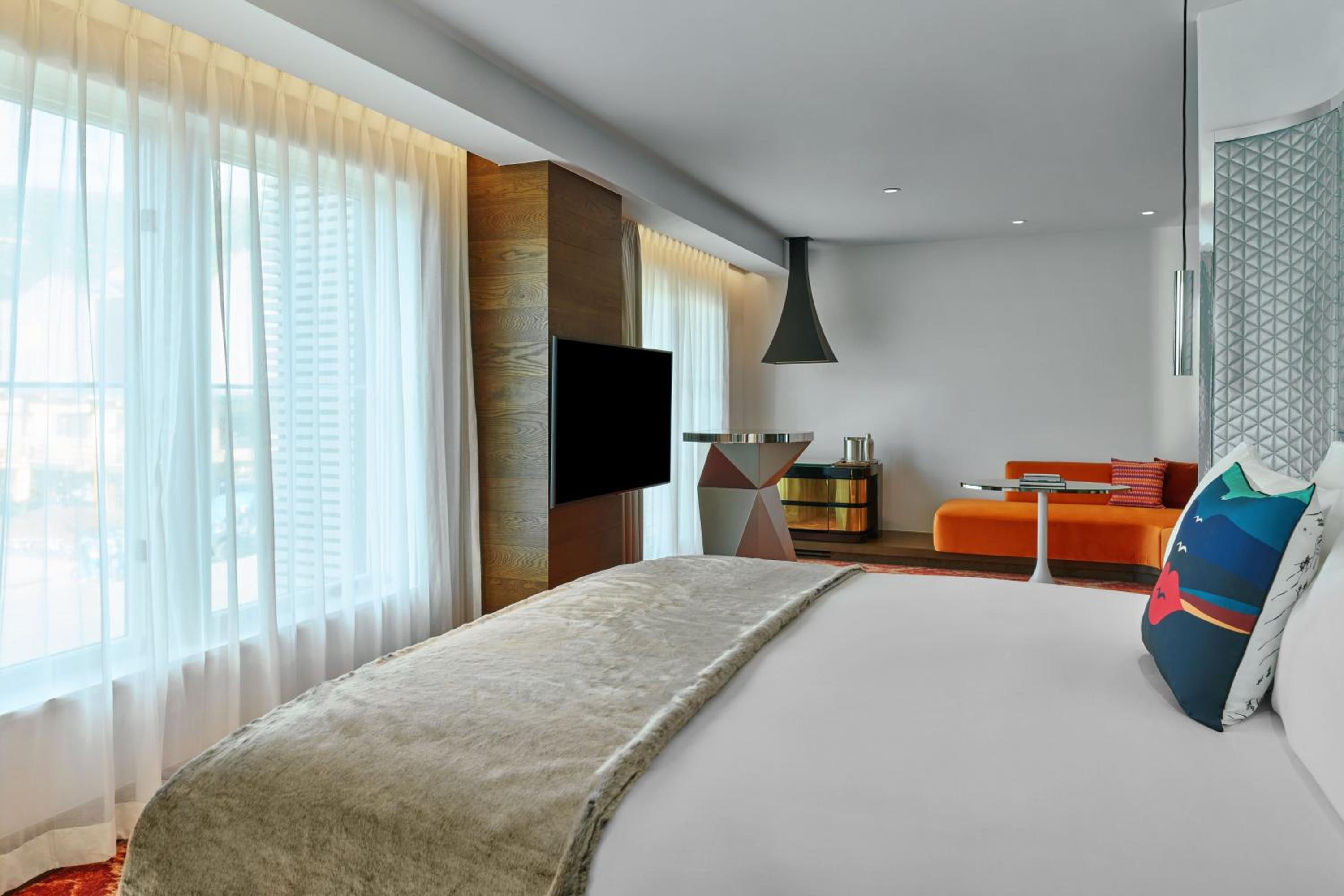 King Studio Suite