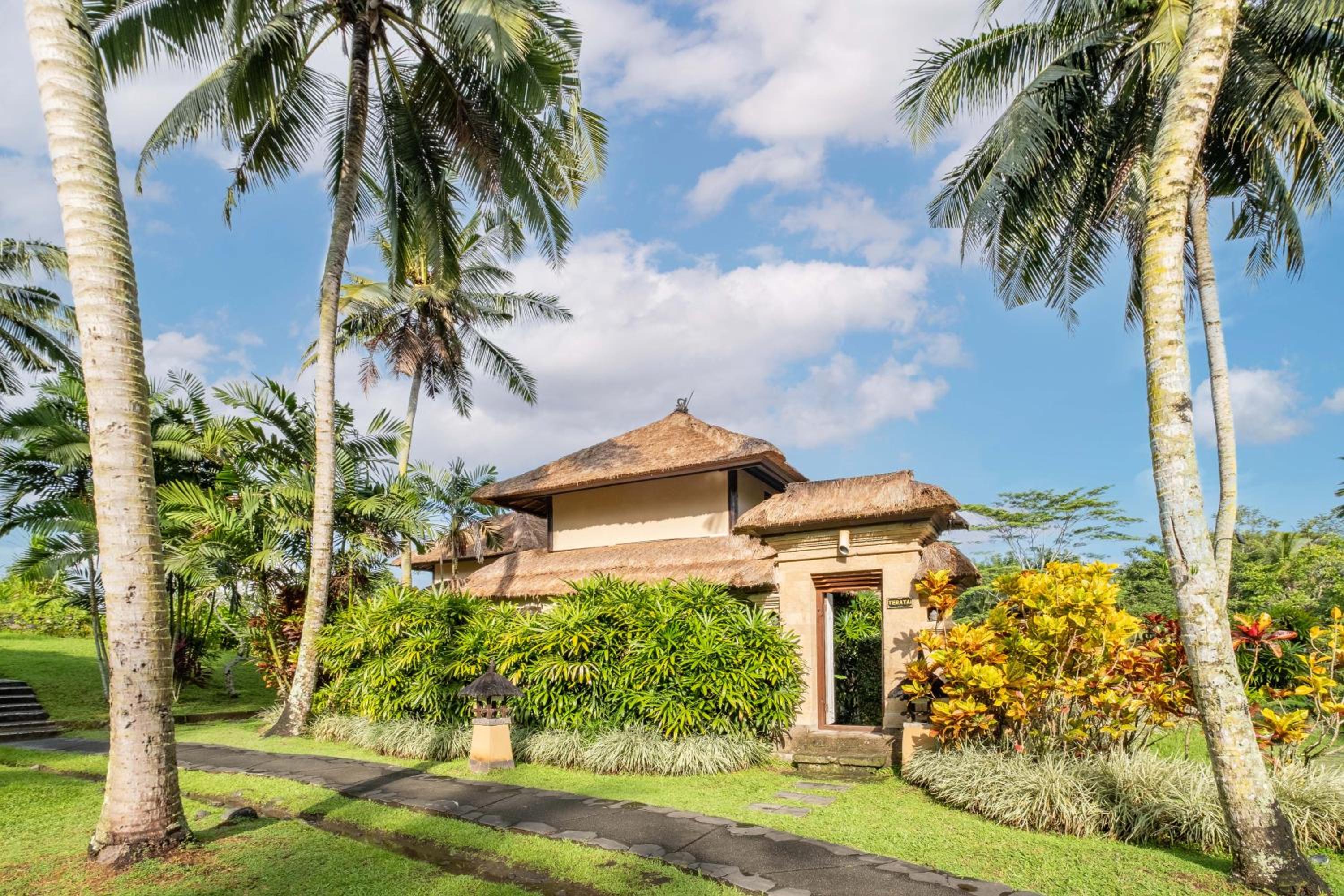One Bedroom Duplex Pool Villa with River View  photo 2