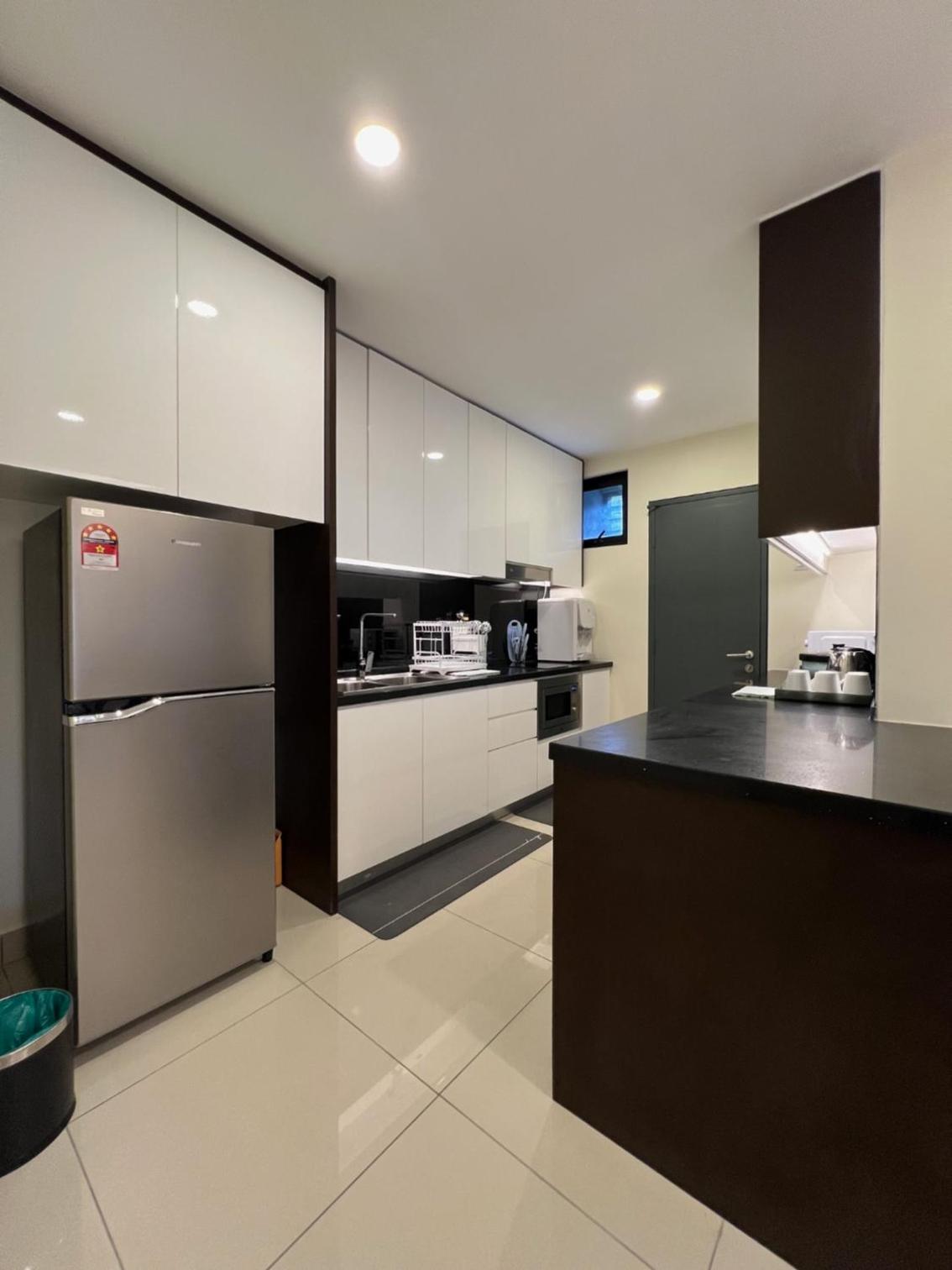 Two-Bedroom Superior Apartment - Photo 11