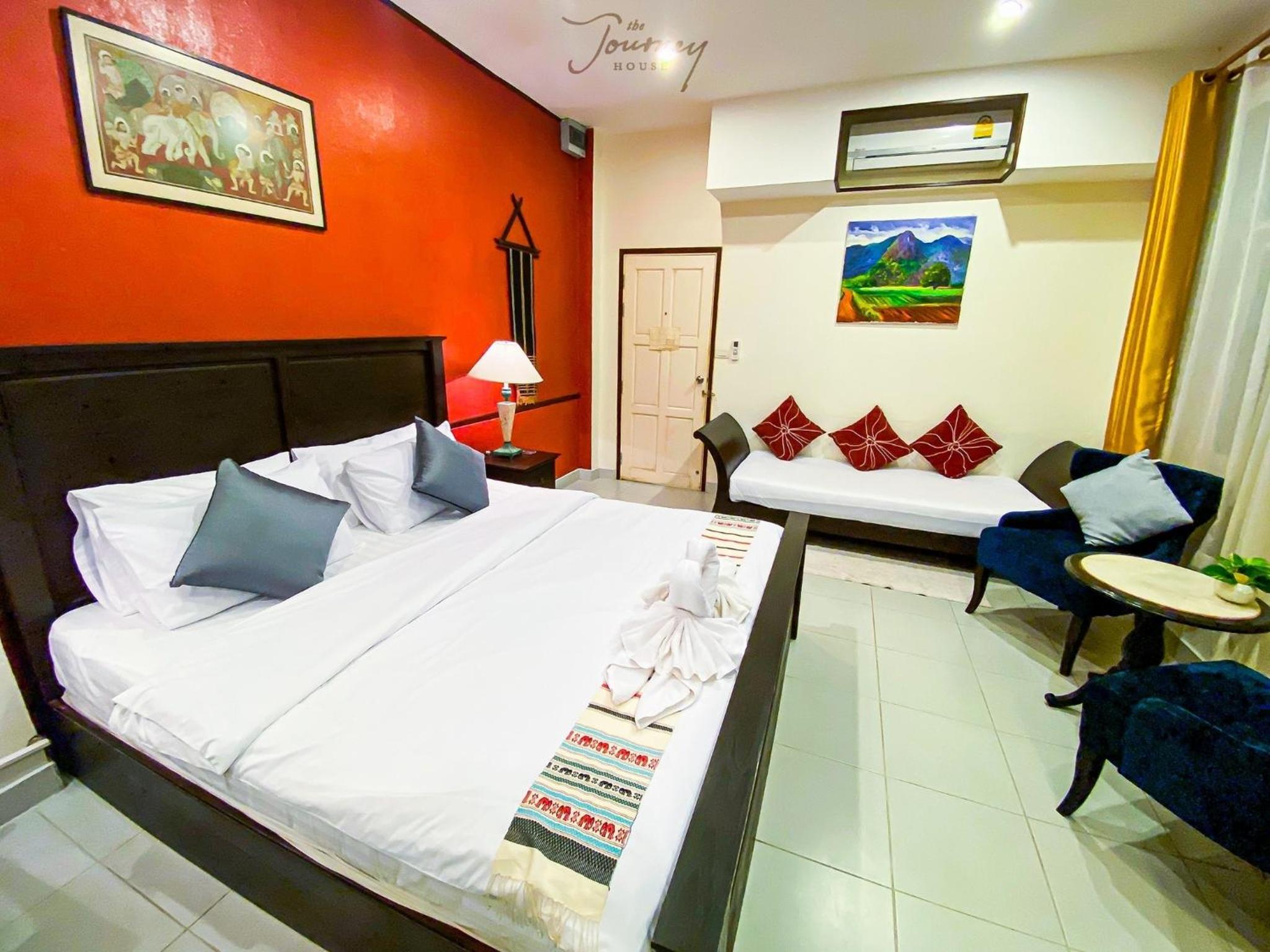 Deluxe Double Room with Extra Bed