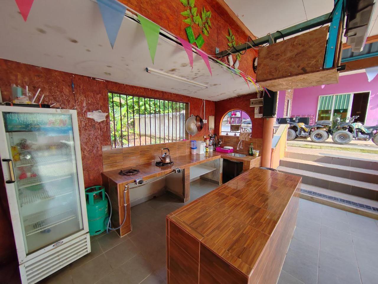 Four-Bedroom Vacation Home photo 2