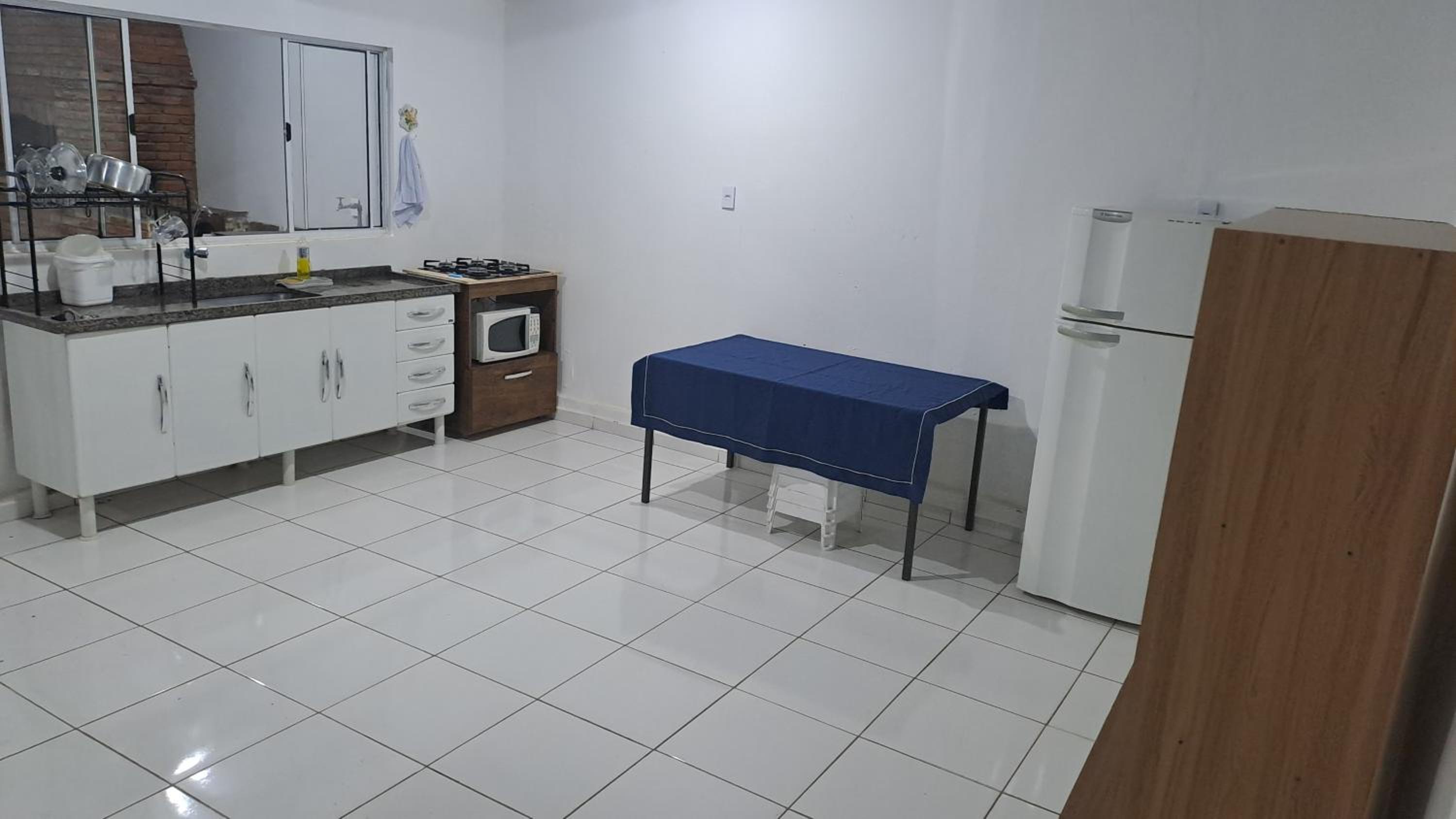 Two-Bedroom House photo 2