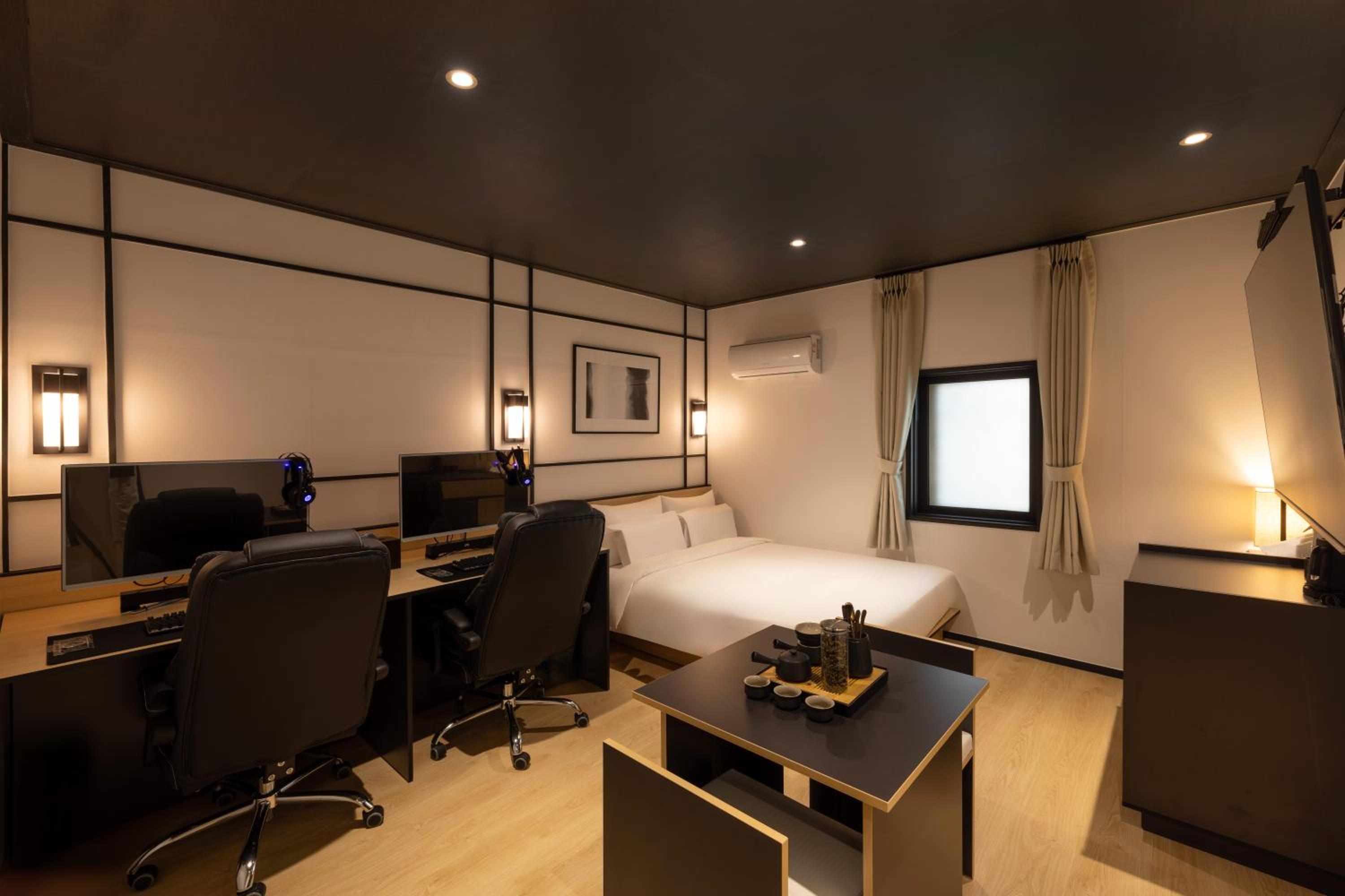 Superior Suite