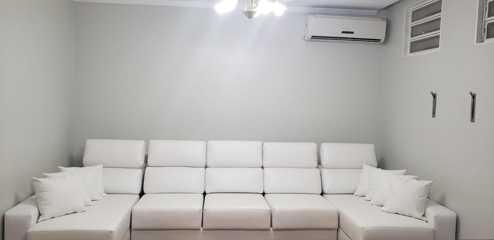 Three-Bedroom House photo 1