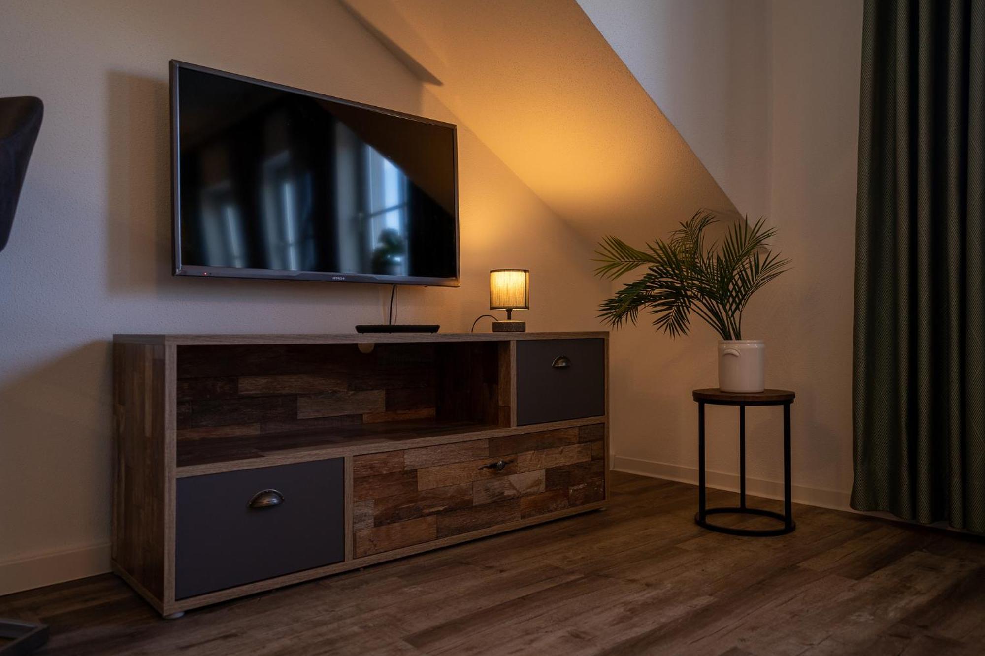 Apartment photo 2