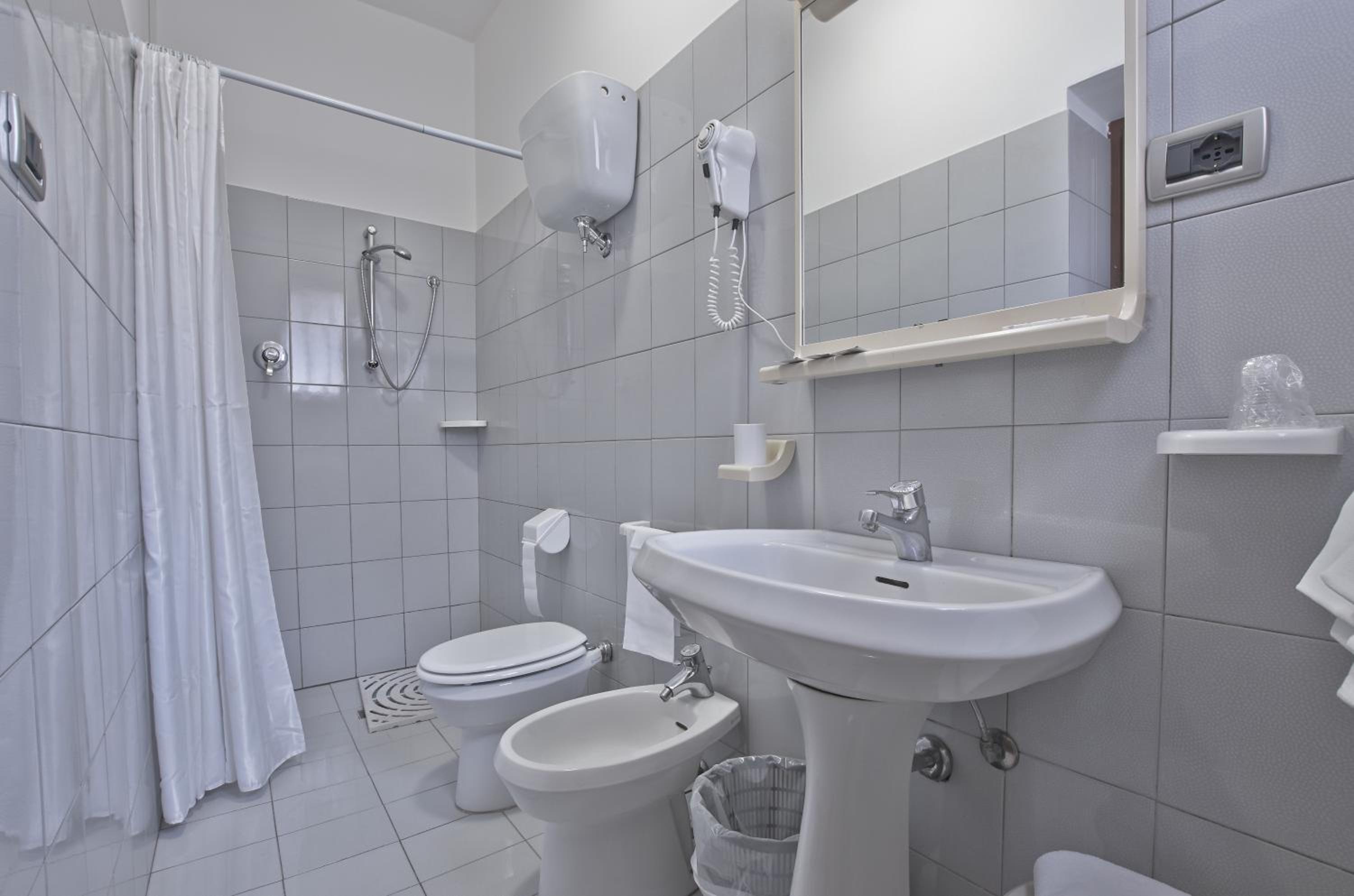 Triple Room - Photo 3