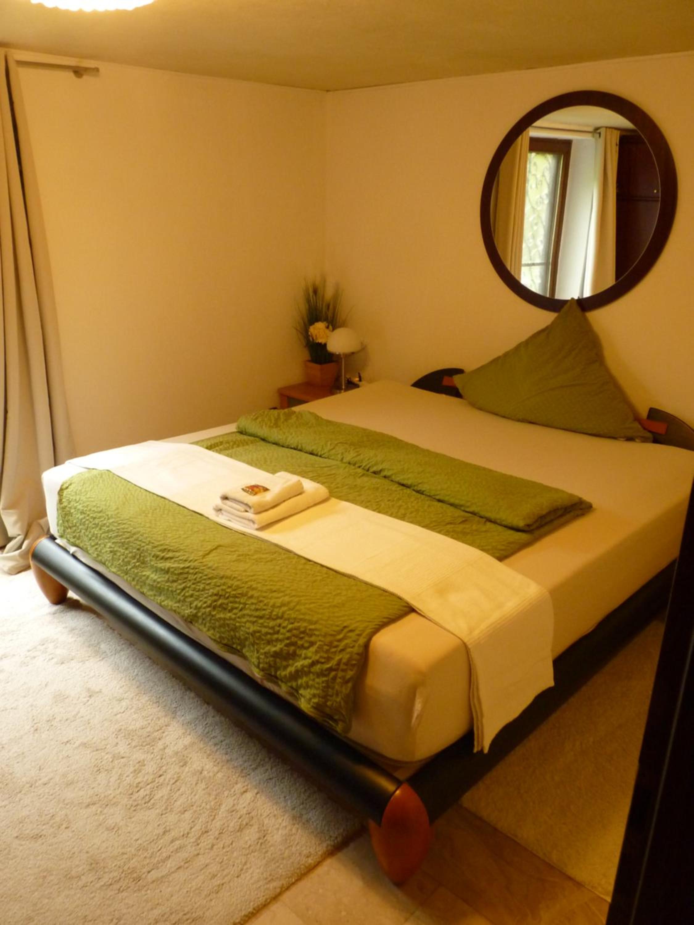 Two-Bedroom House photo 3