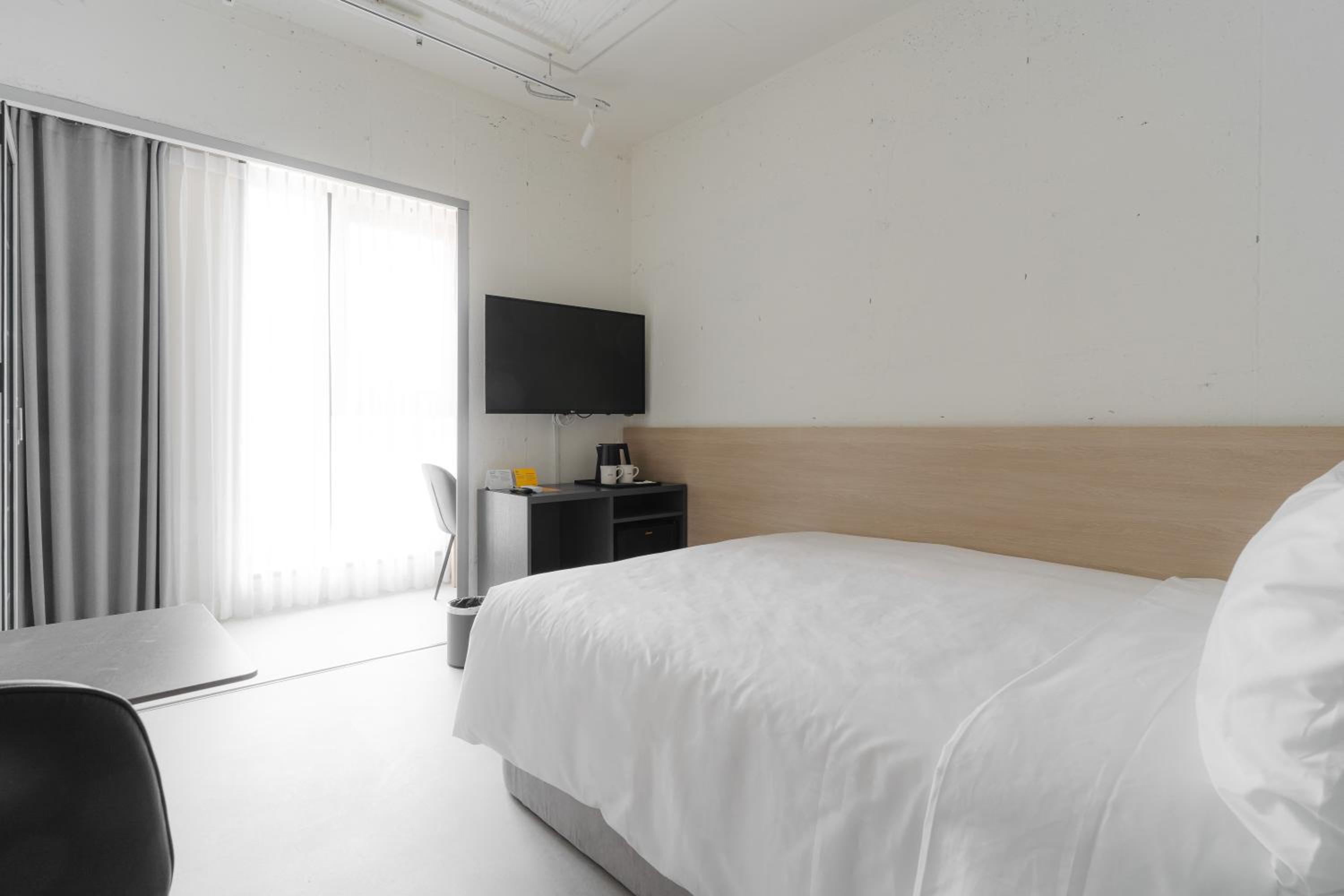 Standard Double Room(Breakfast Package for 2)