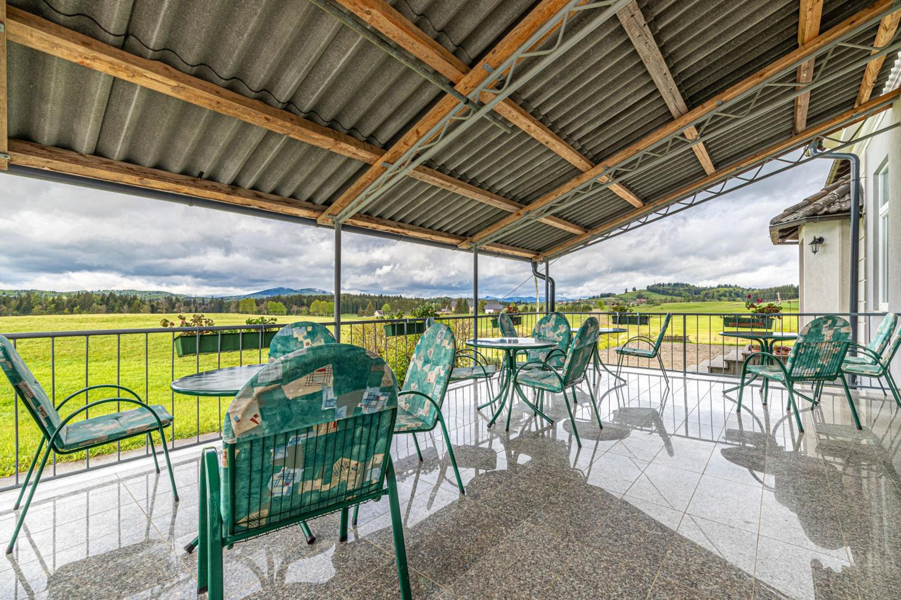 One Bedroom Apartment with Shared Terrace 1 photo 2
