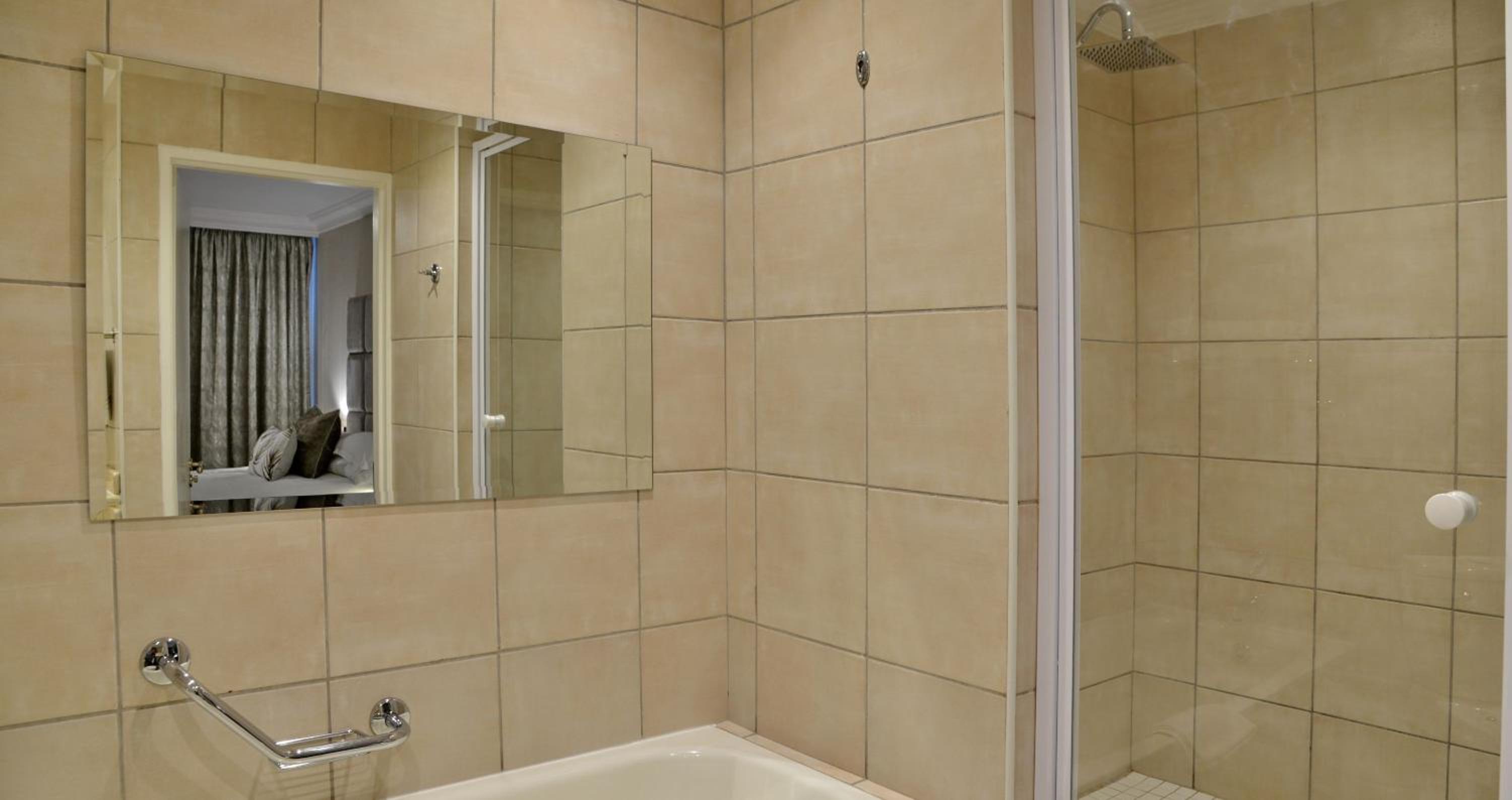 Executive Double Room - Photo 3