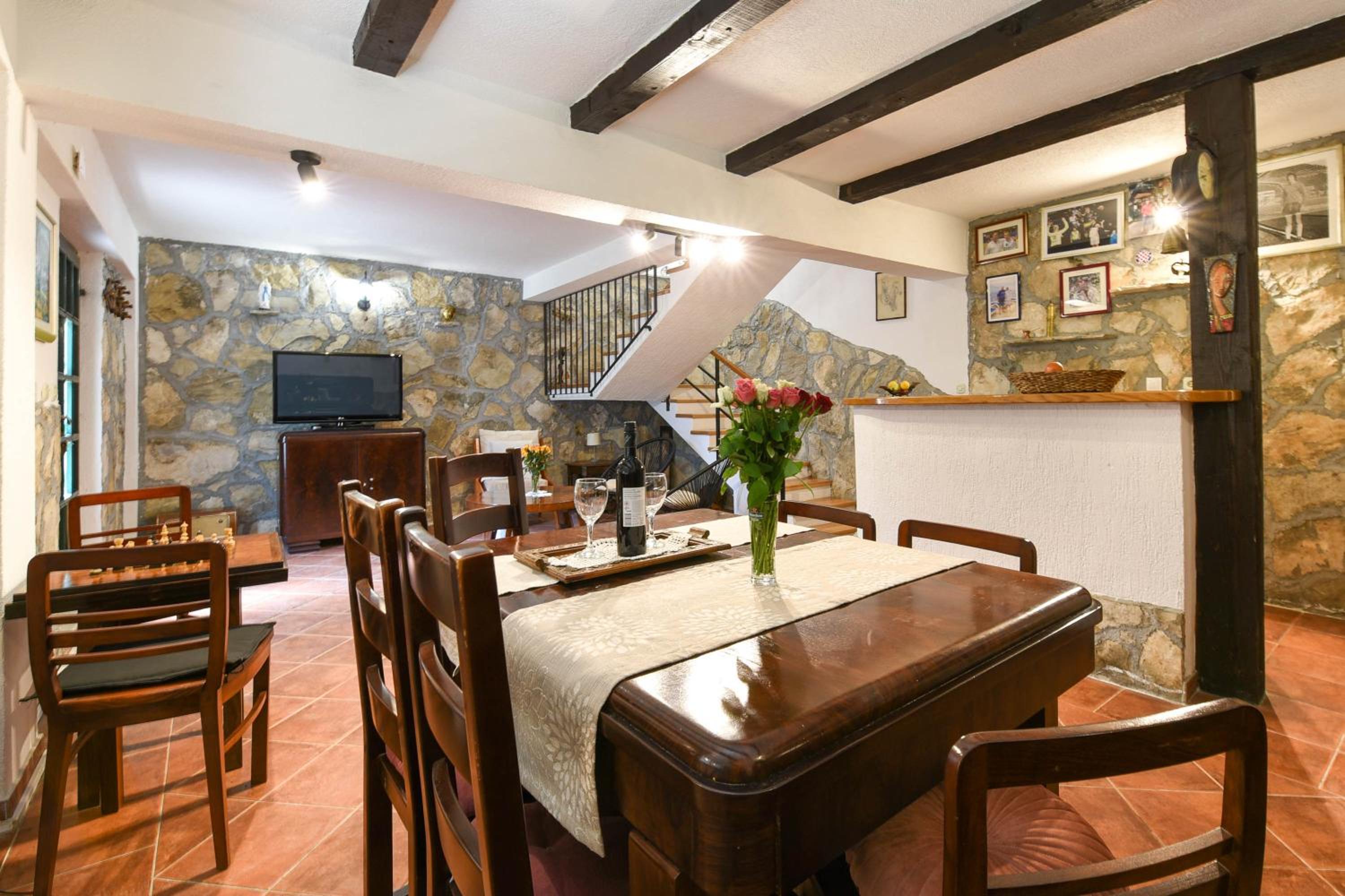 Villa - Photo 24