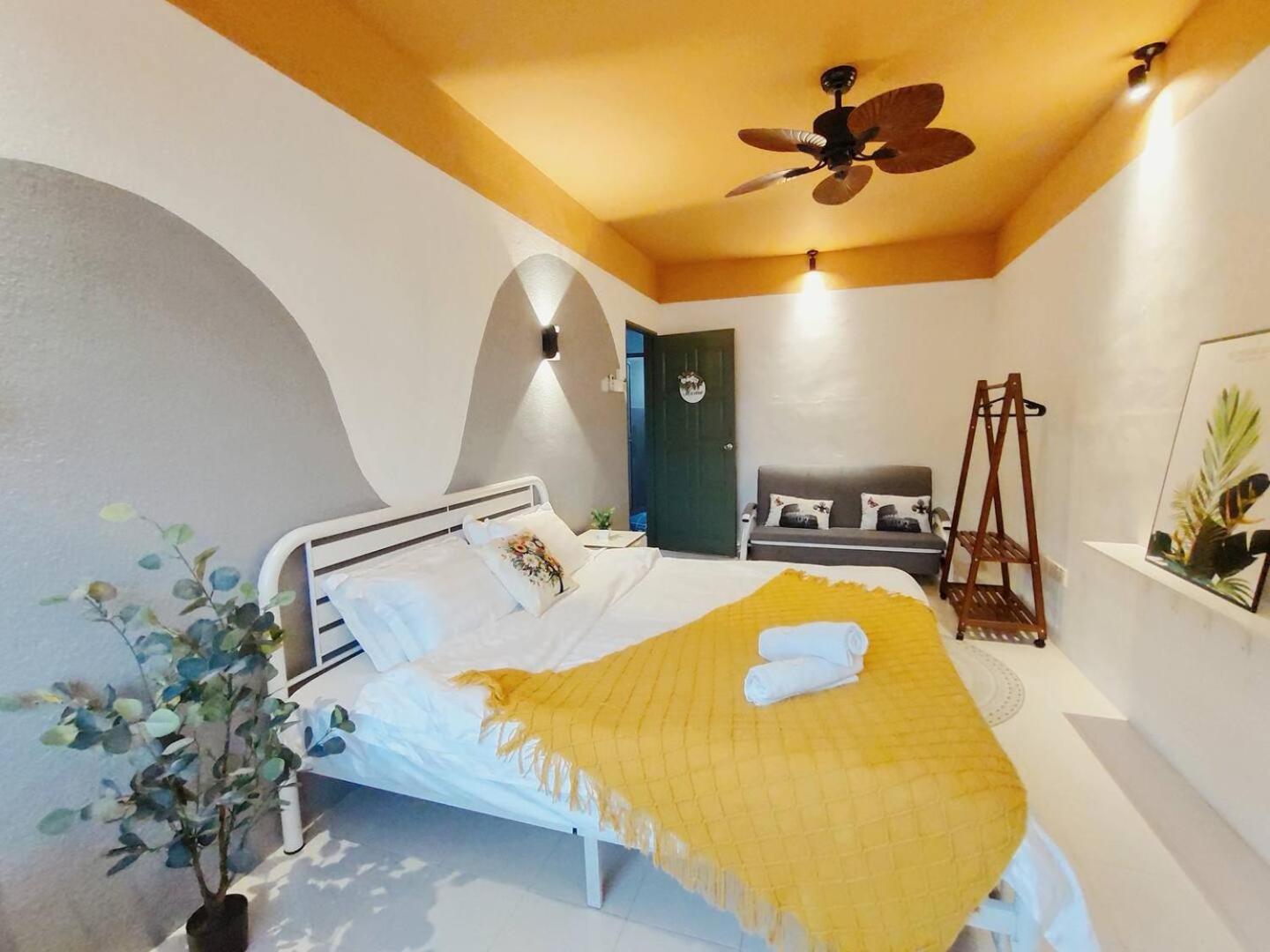 Villa photo 1