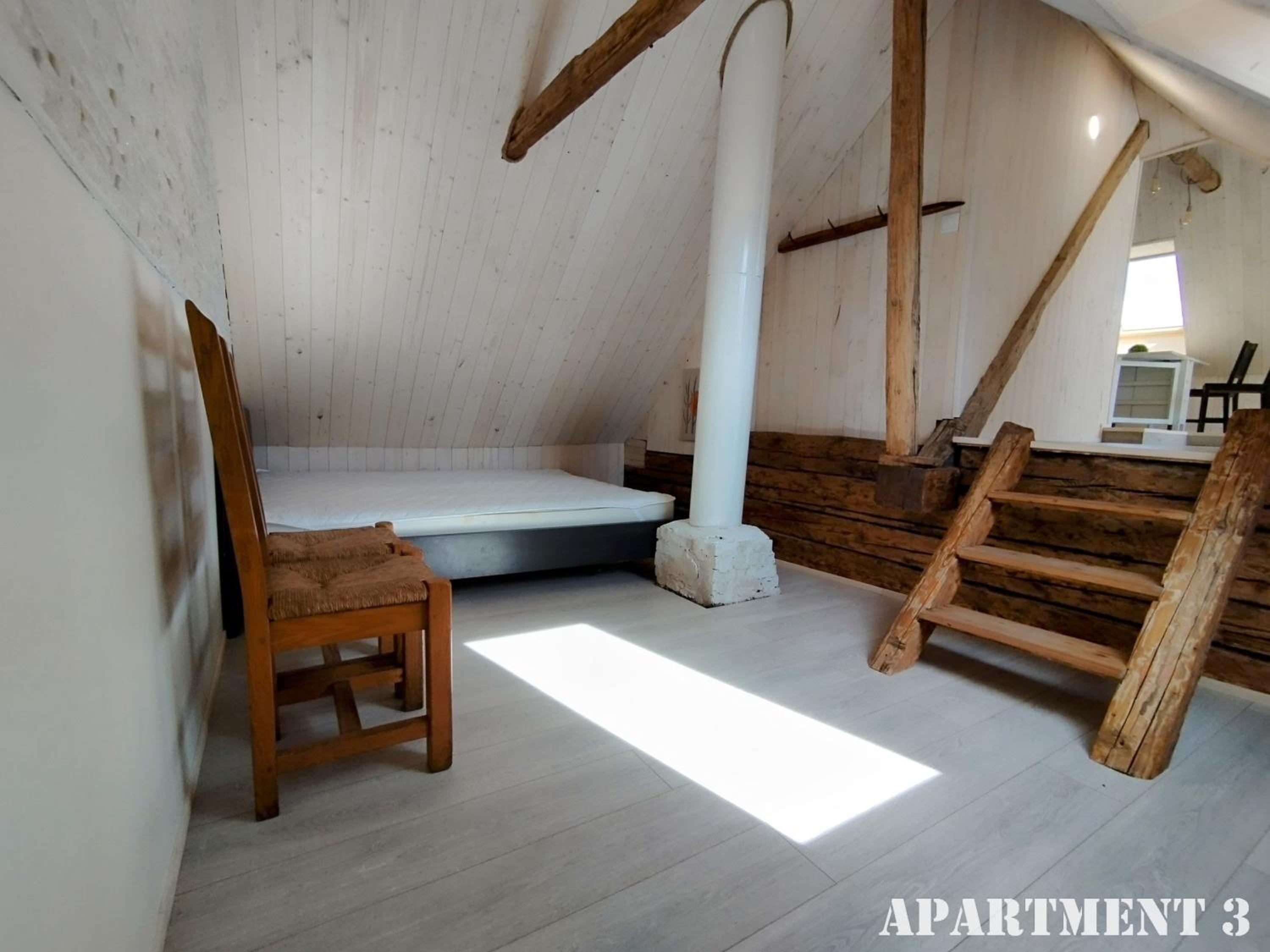 Two-Bedroom Townhouse - Photo 2